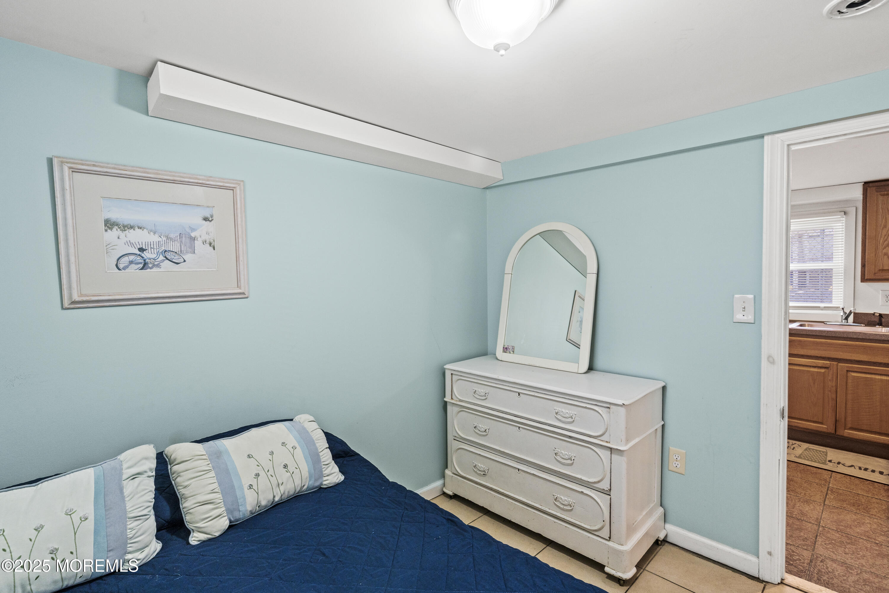 53 Carteret Avenue