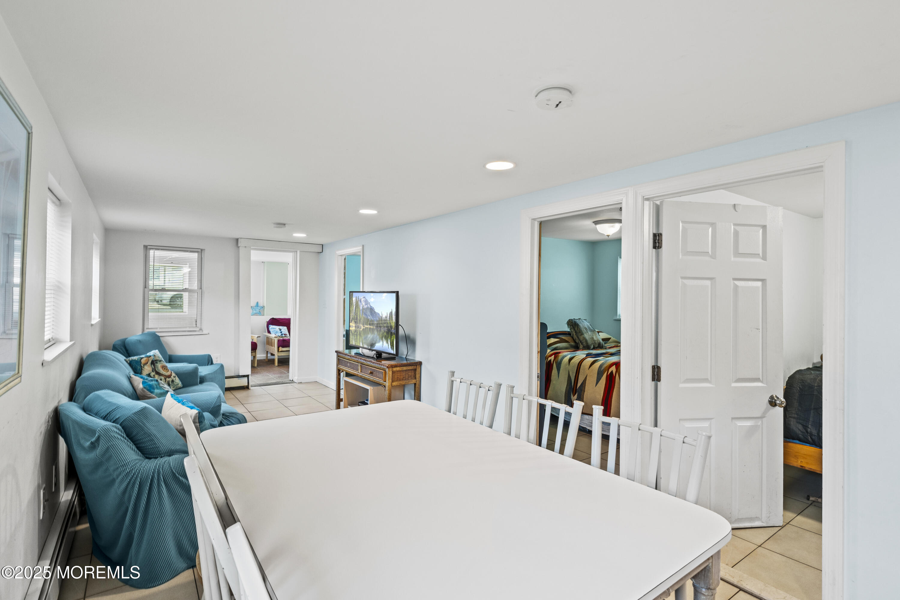 53 Carteret Avenue