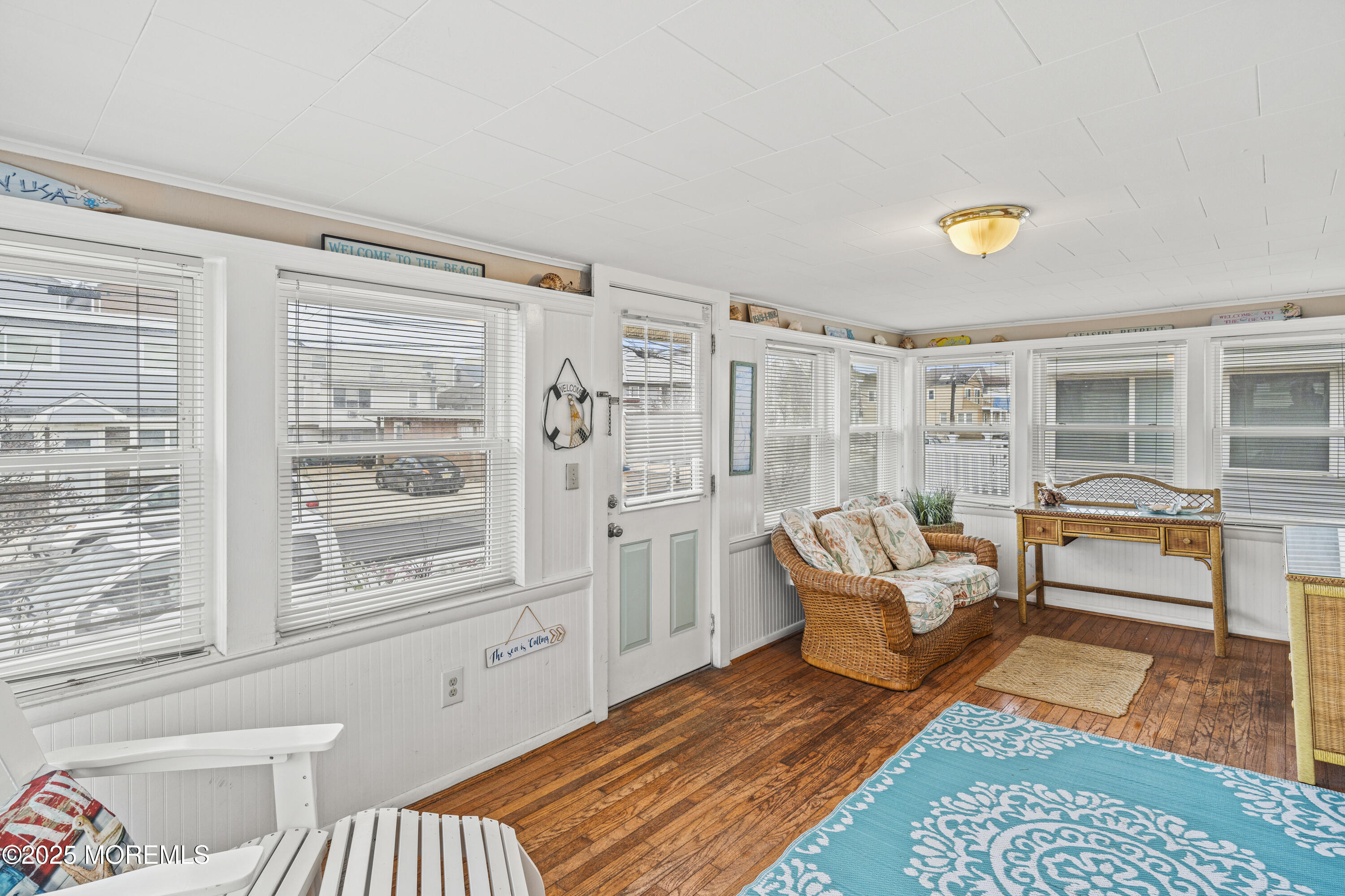 53 Carteret Avenue