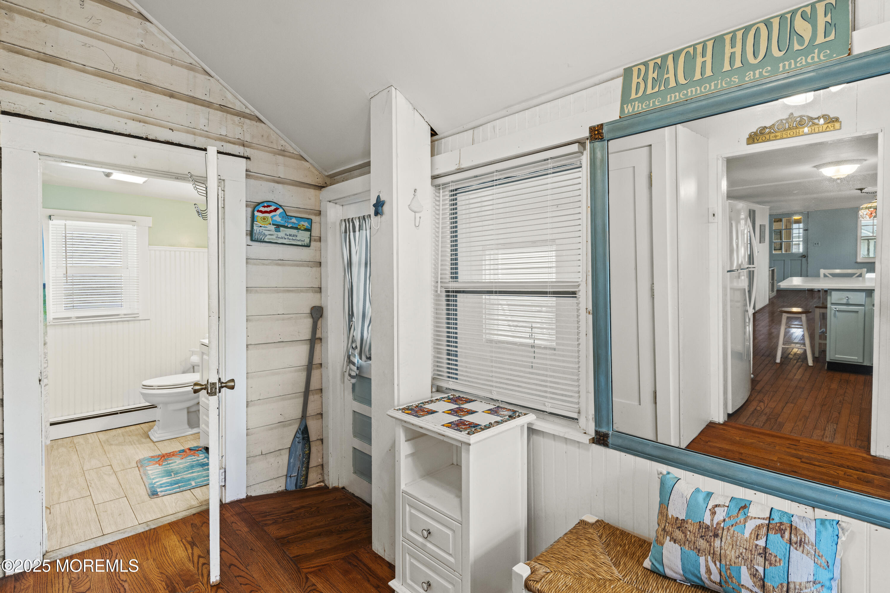 53 Carteret Avenue