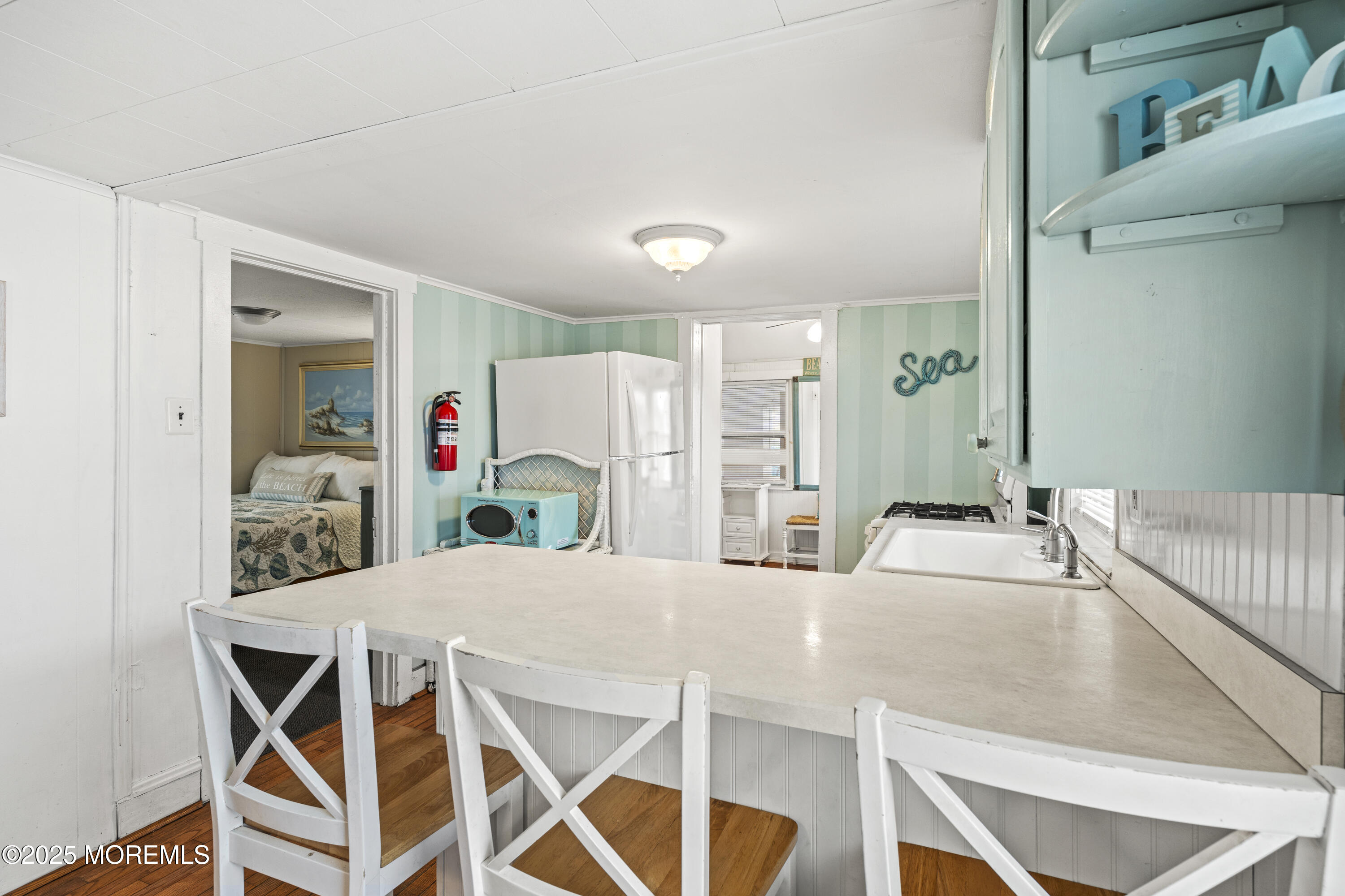 53 Carteret Avenue