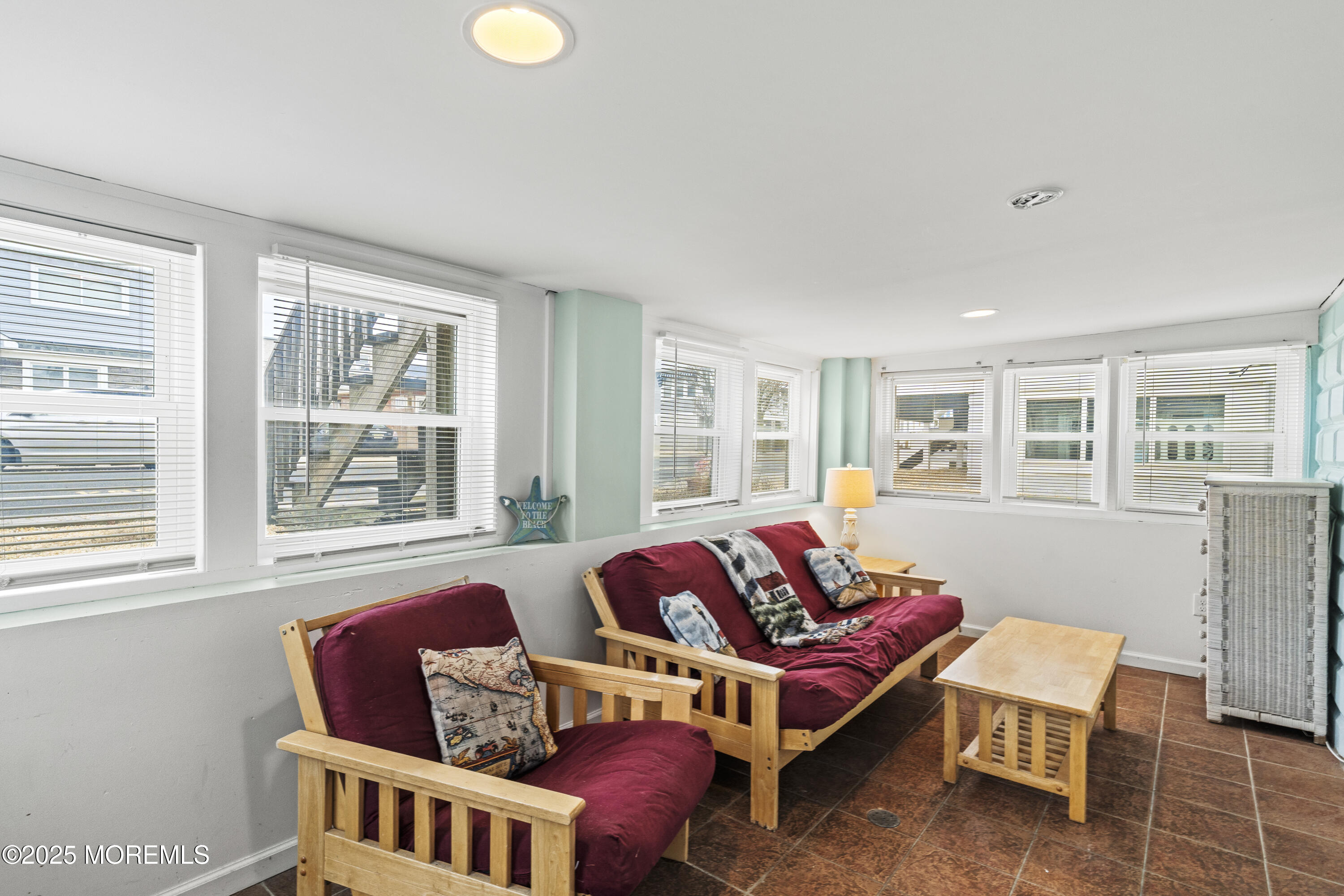 53 Carteret Avenue
