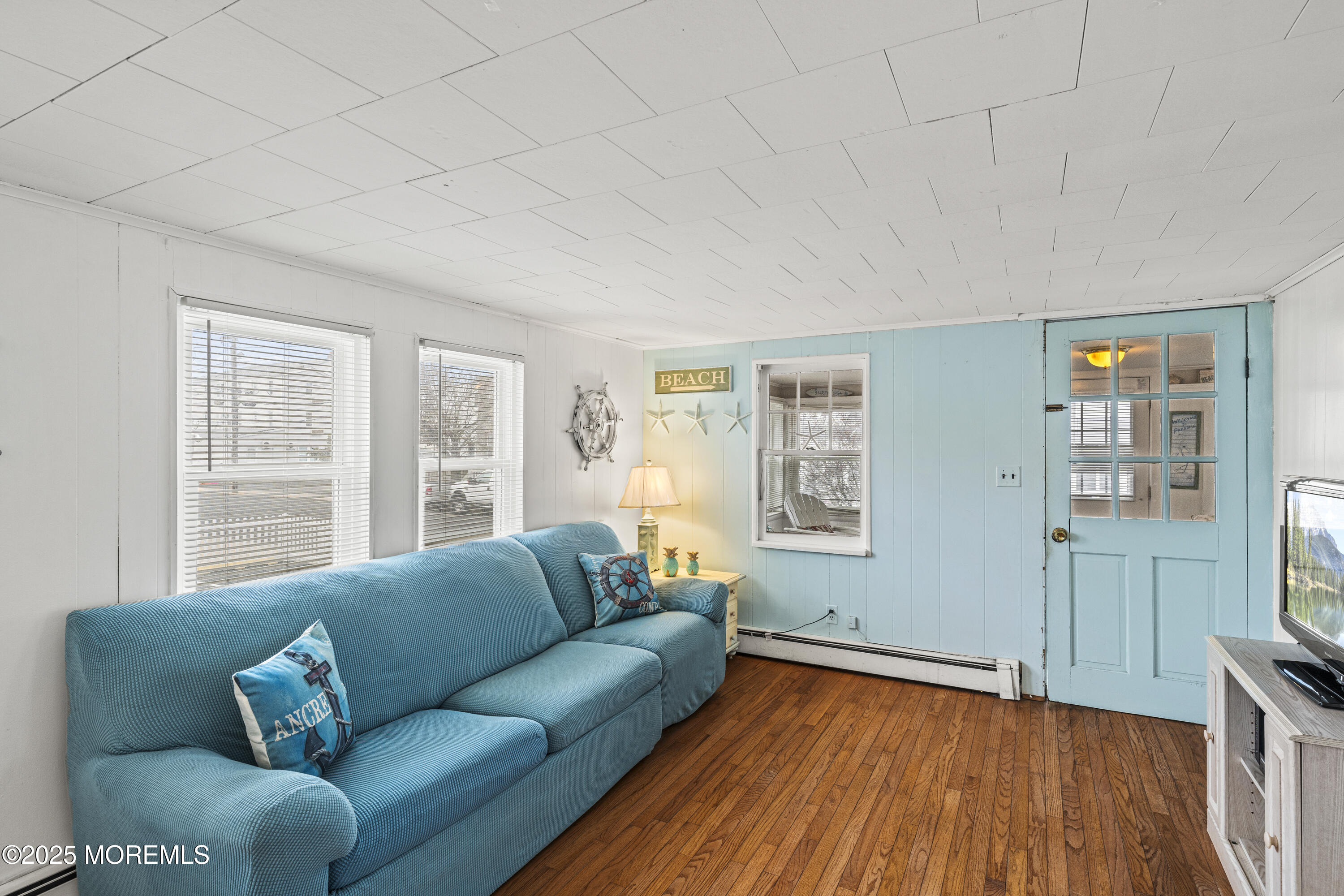 53 Carteret Avenue