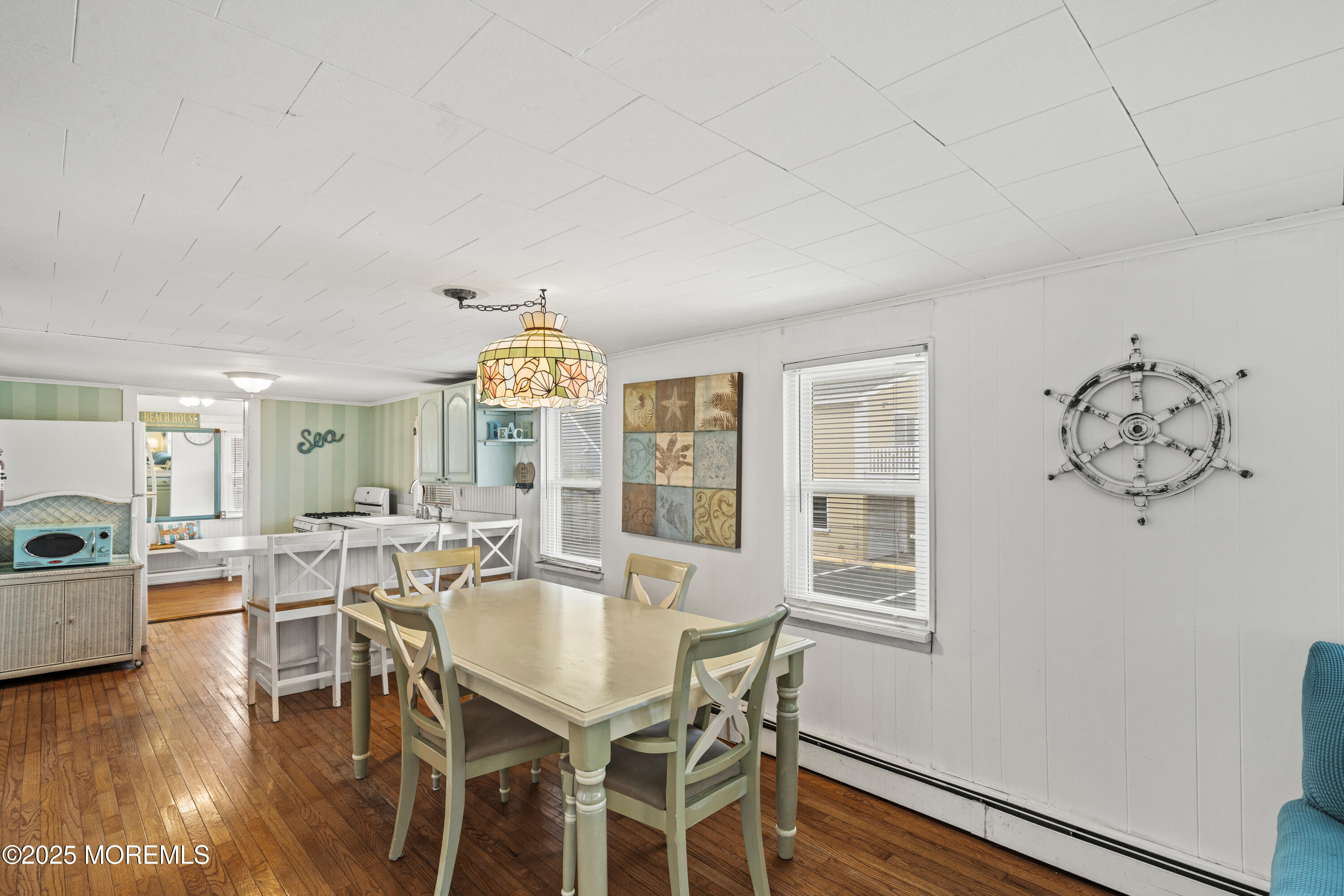 53 Carteret Avenue
