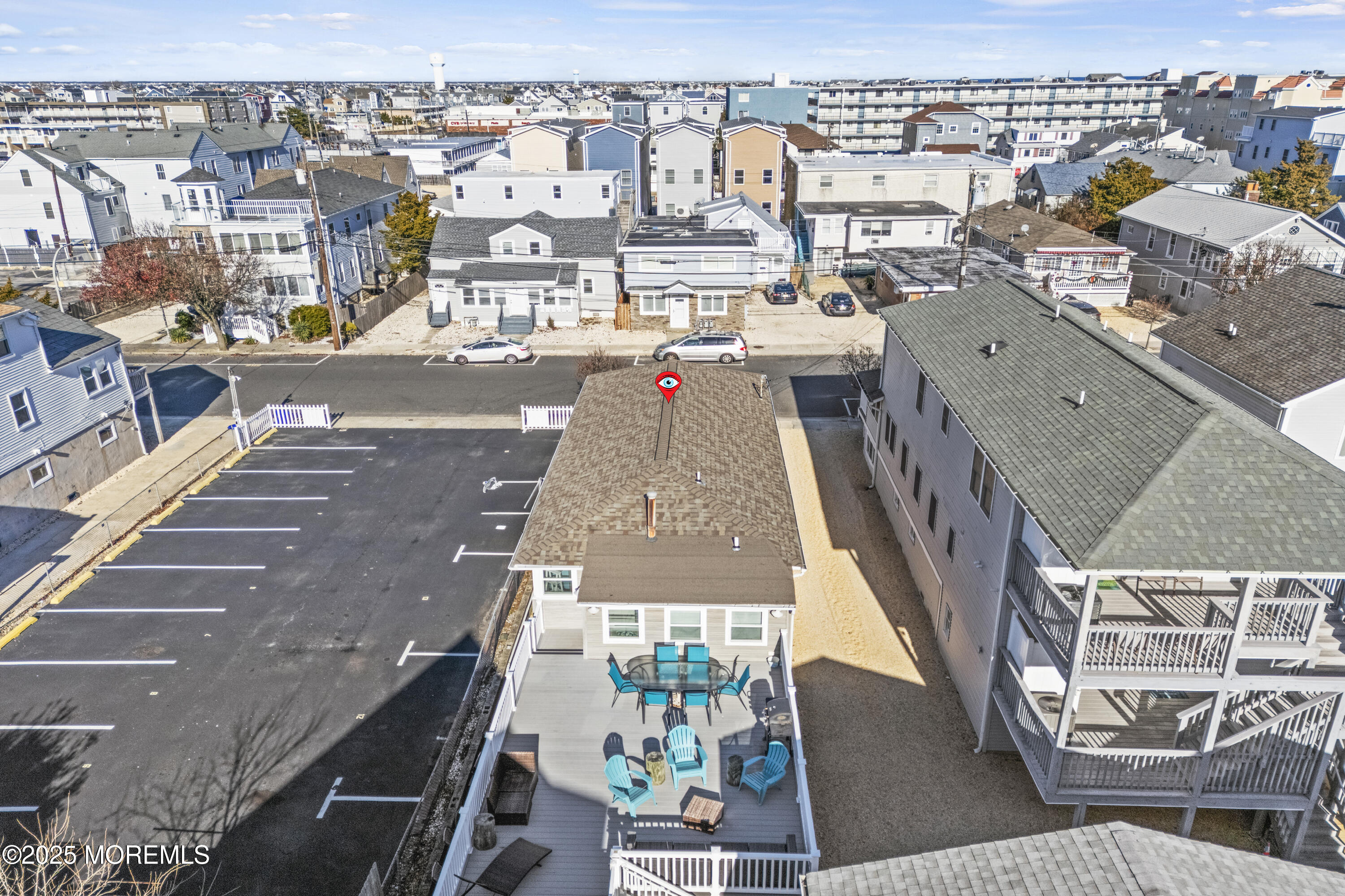 53 Carteret Avenue