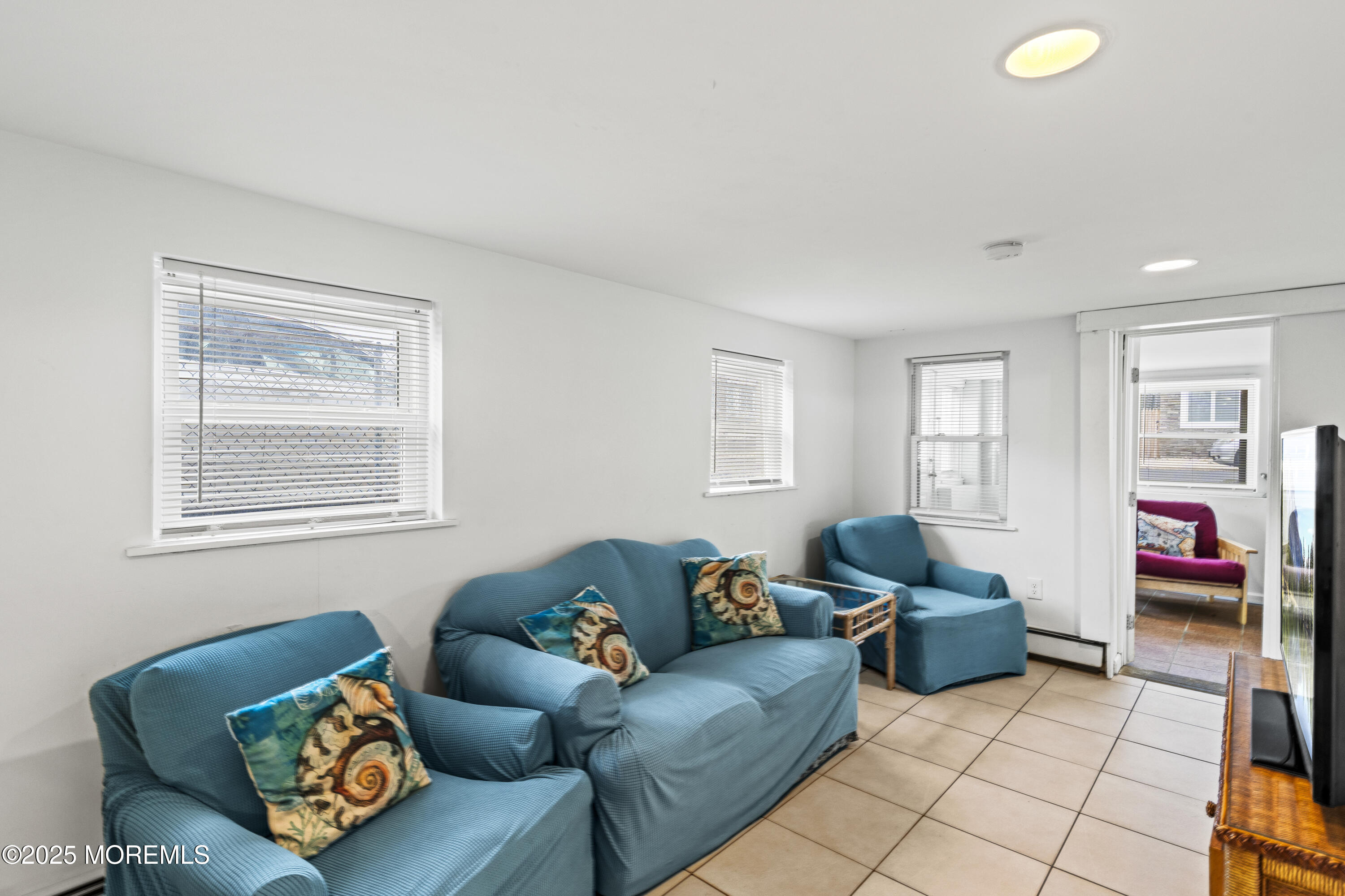 53 Carteret Avenue