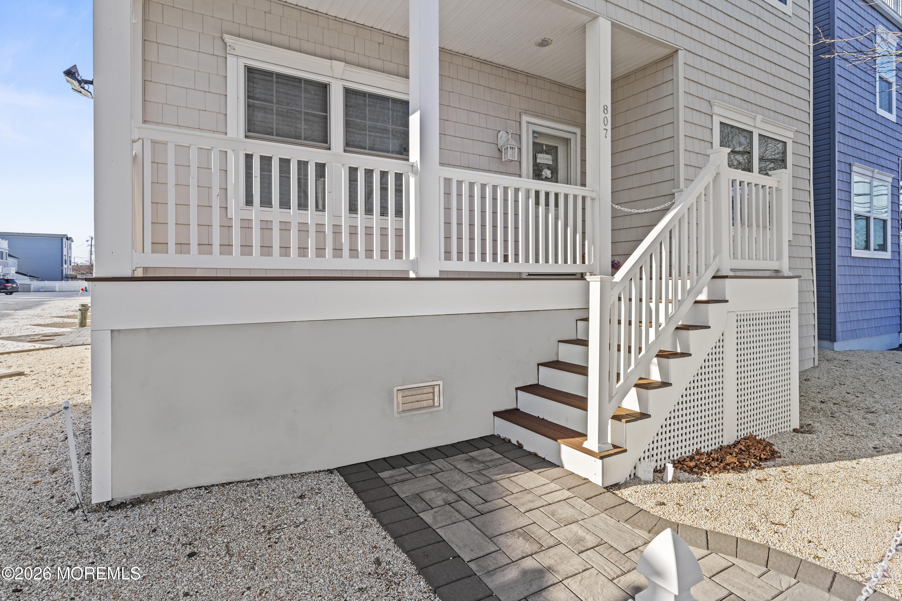 807 Central Avenue