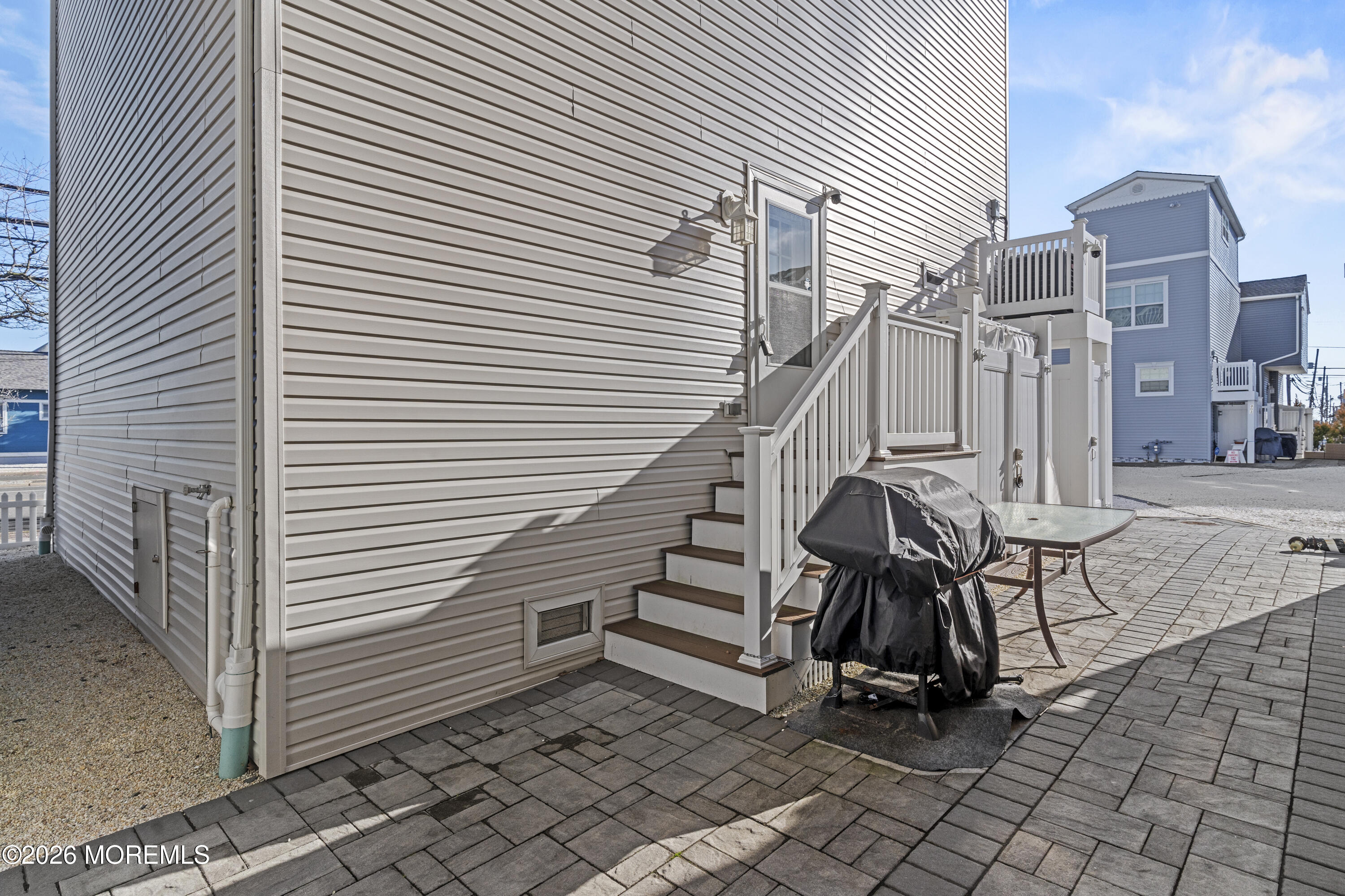 807 Central Avenue