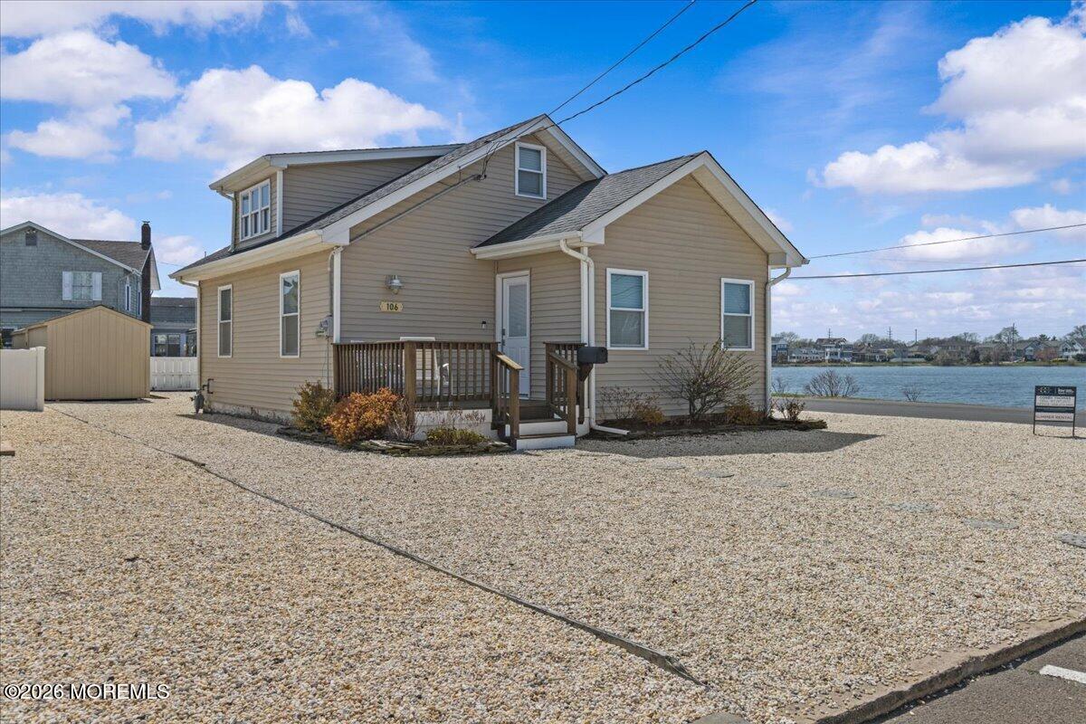 106 Makin Avenue