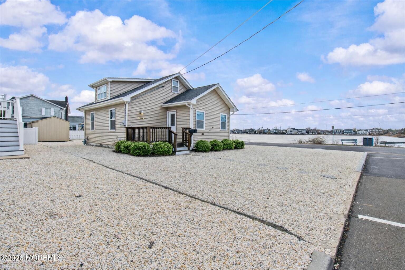 106 Makin Avenue