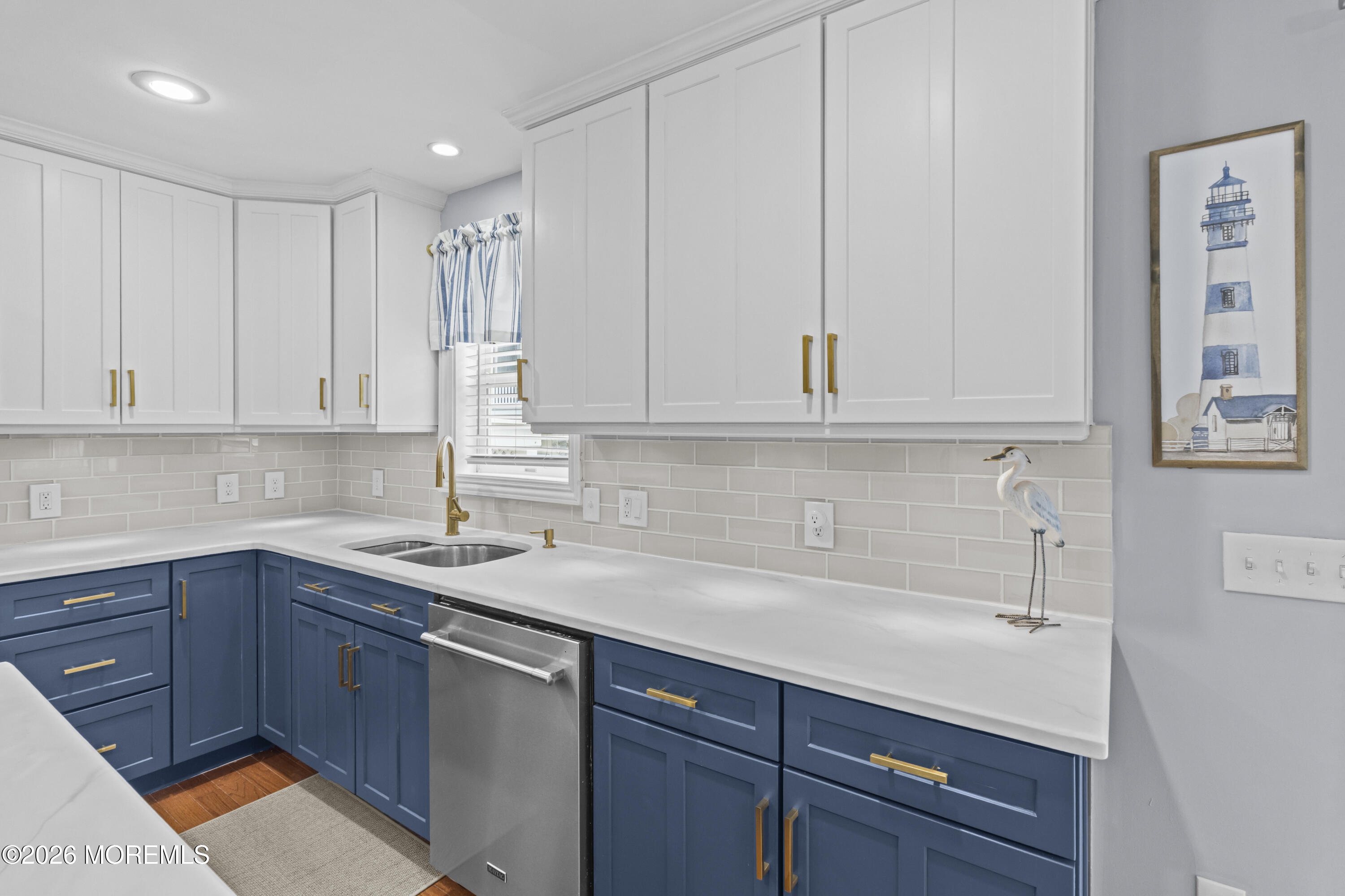 45 Fielder Avenue Weekly