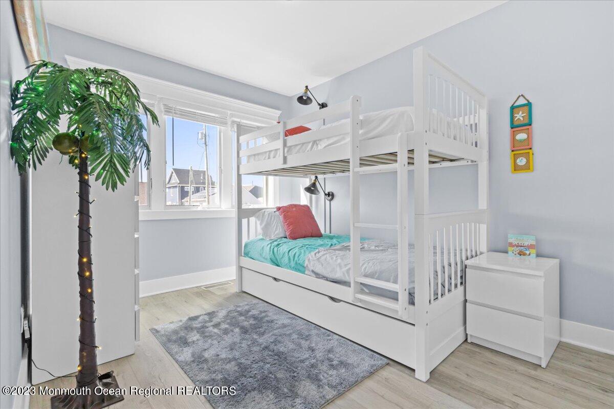 15 Dune Terrace, #15B, Ortley Beach 