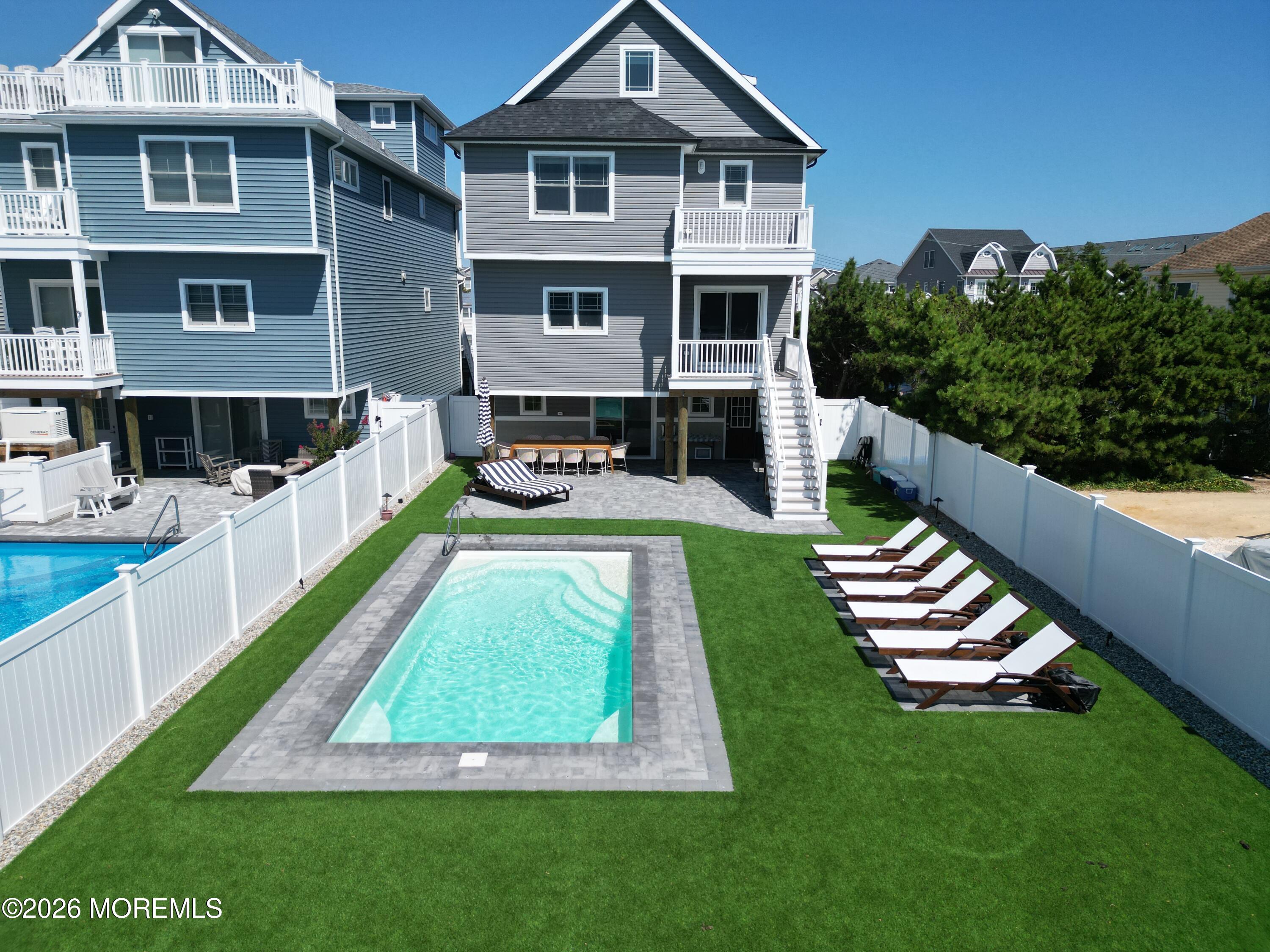 119 2nd Avenue