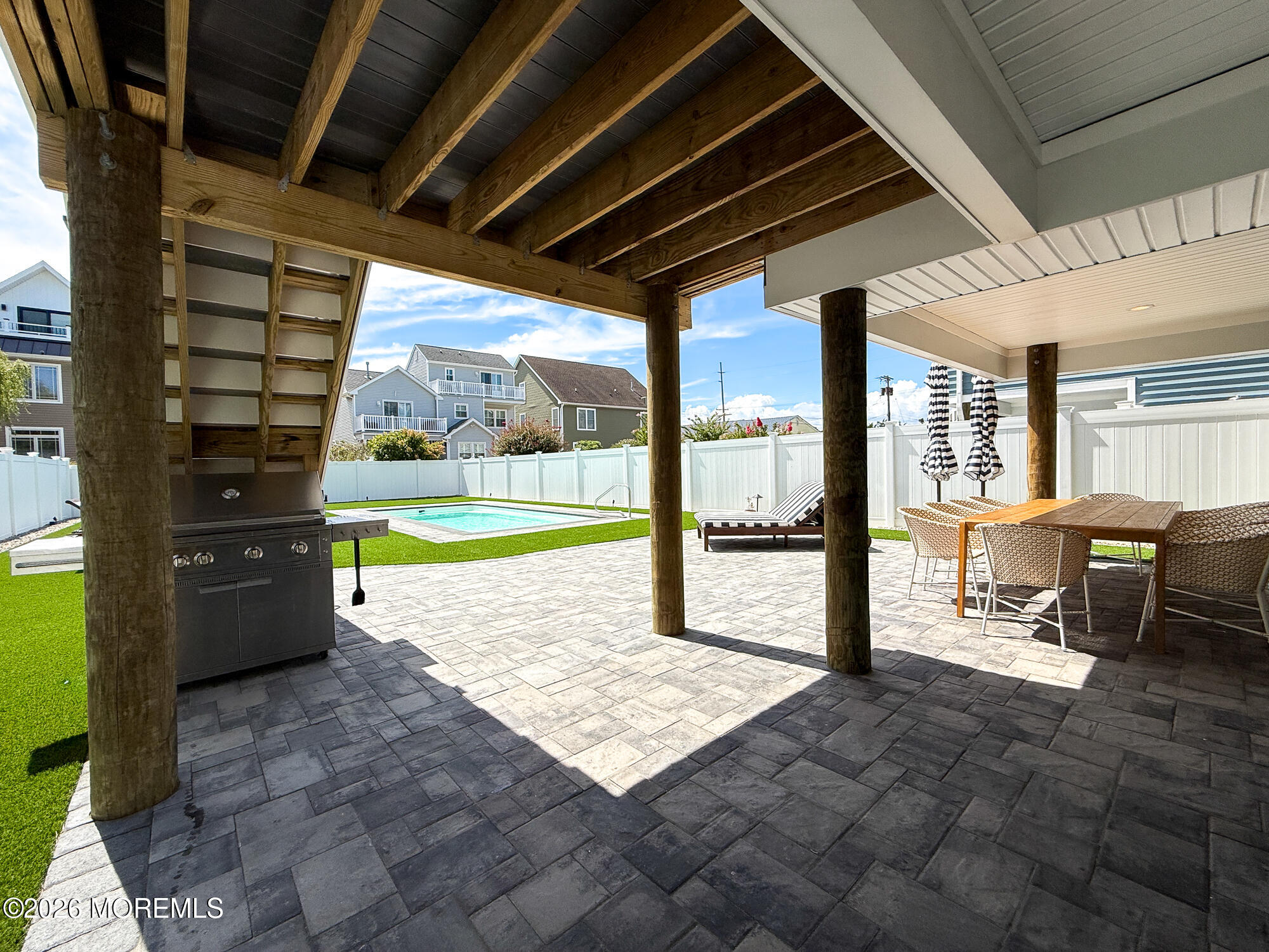 119 2nd Avenue