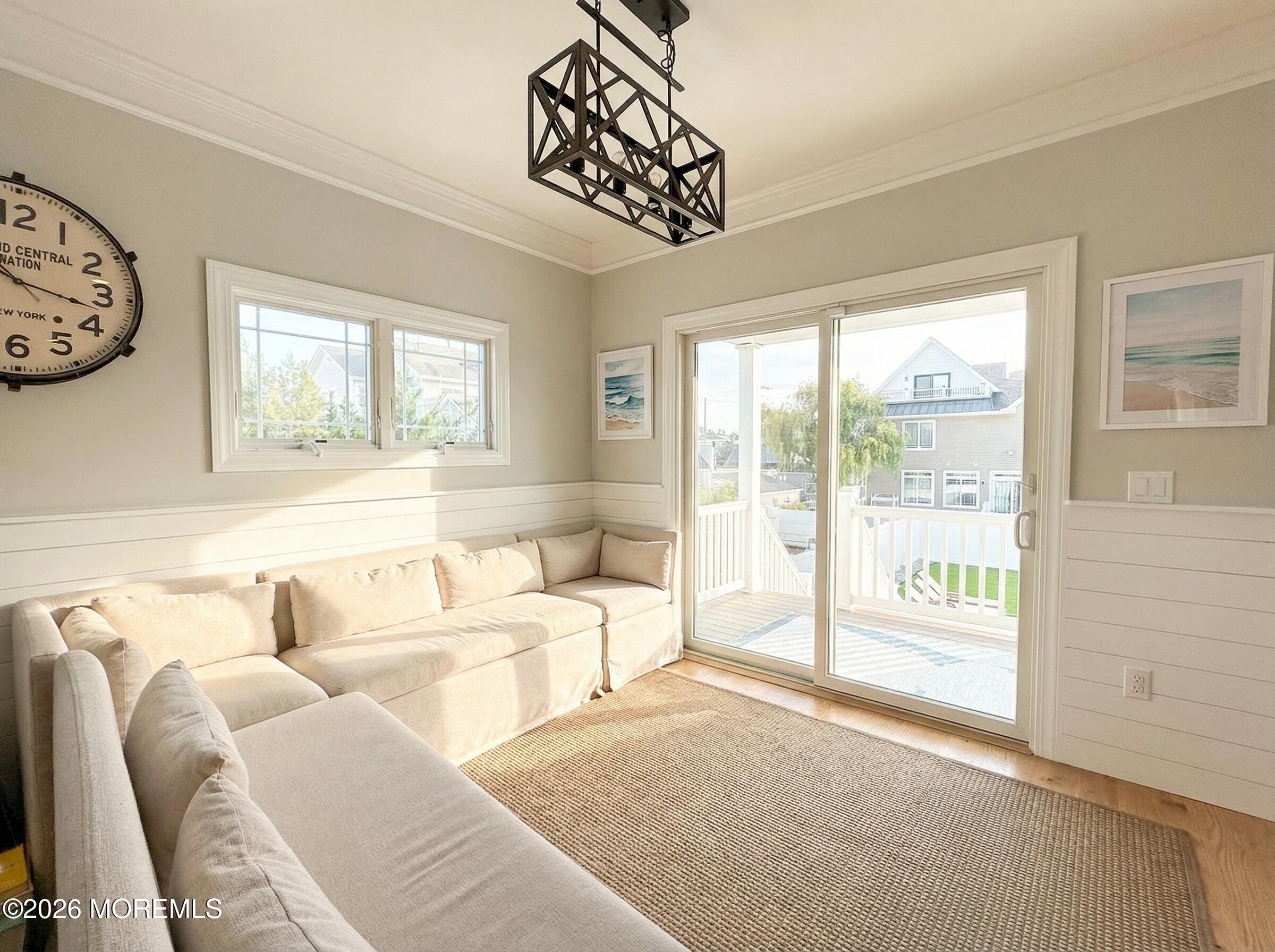 119 2nd Avenue