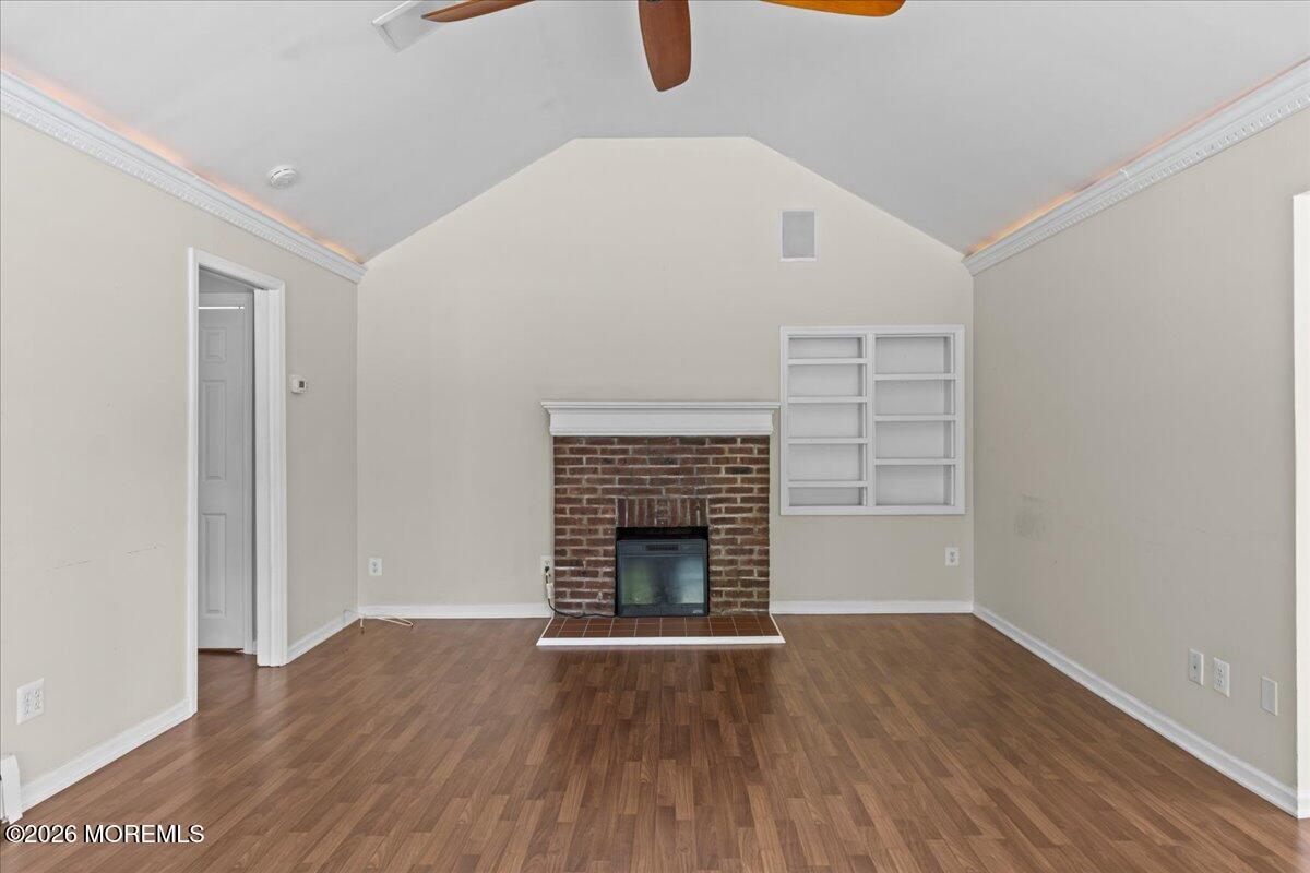 323 Woodmere Avenue