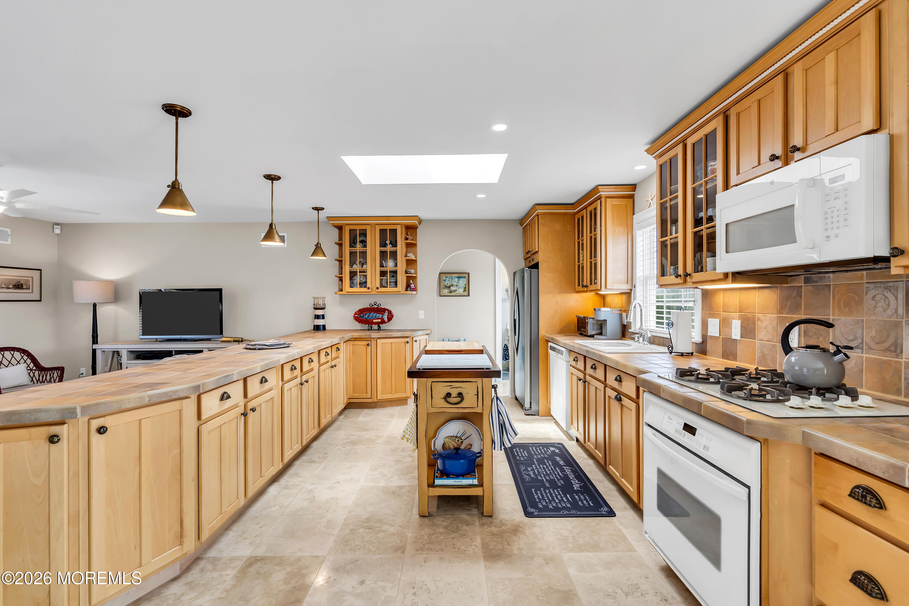202 Newark Road S