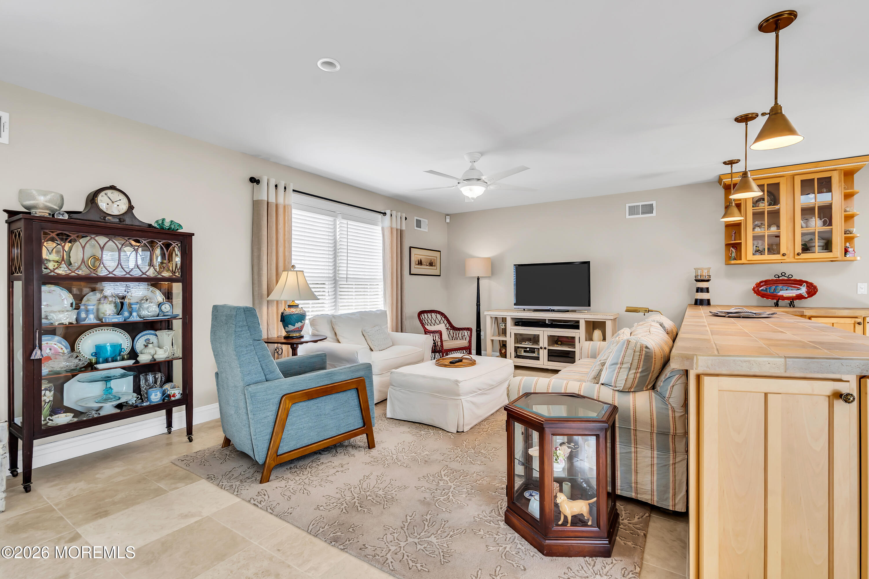 202 Newark Road S