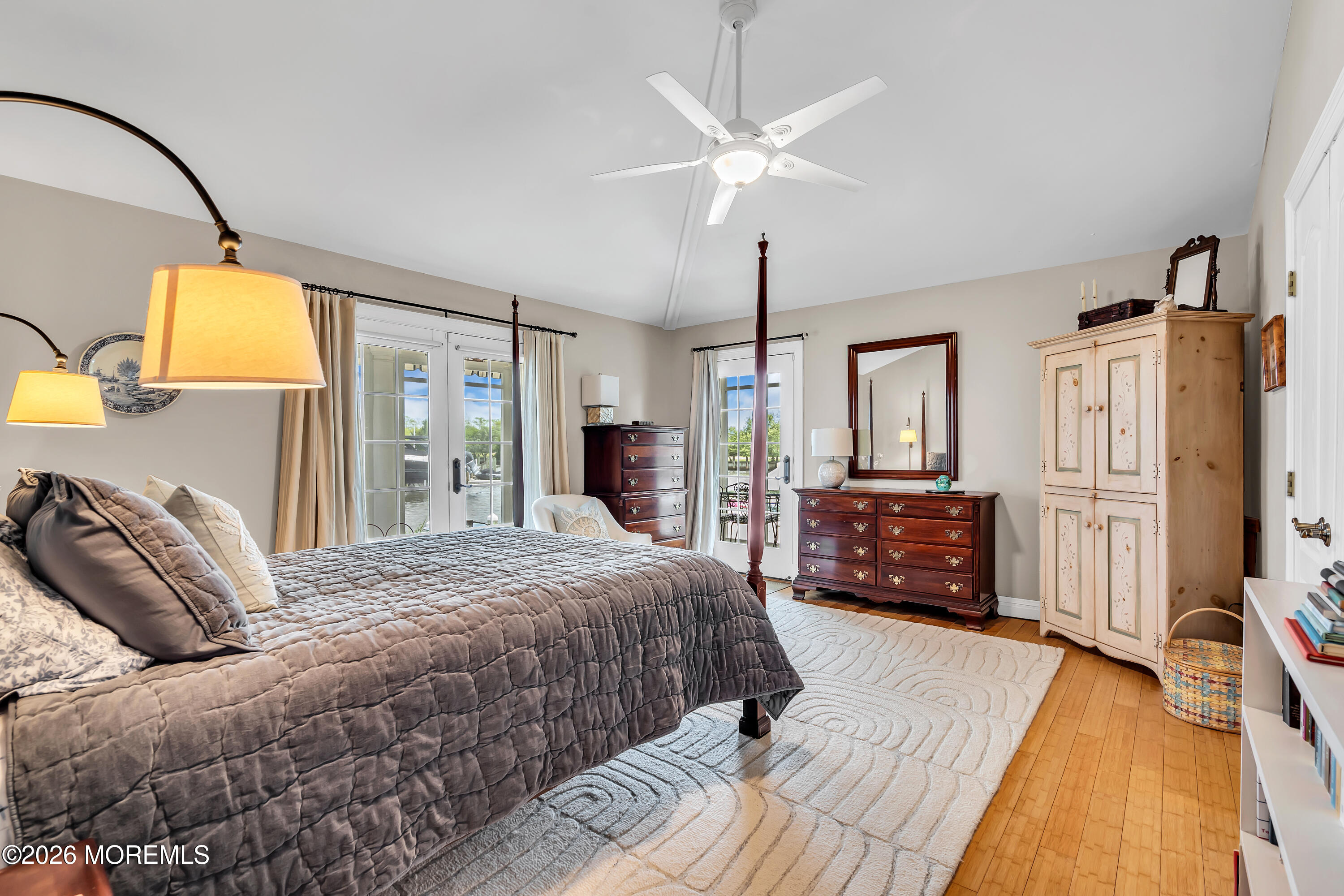 202 Newark Road S
