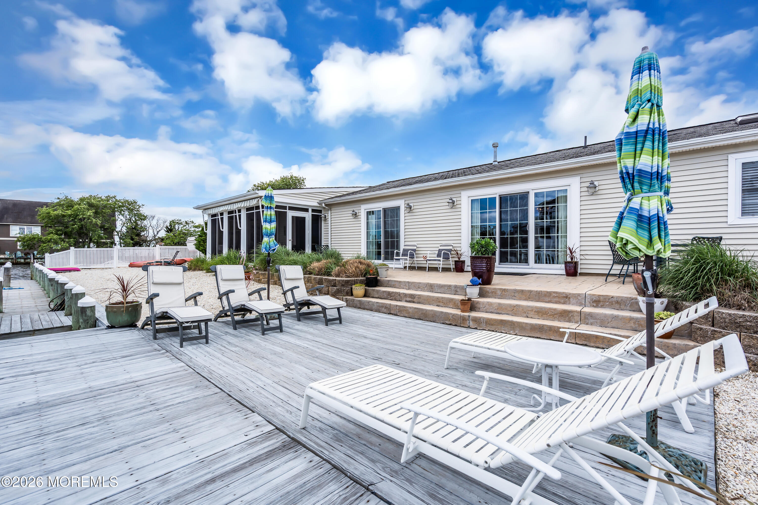202 Newark Road S