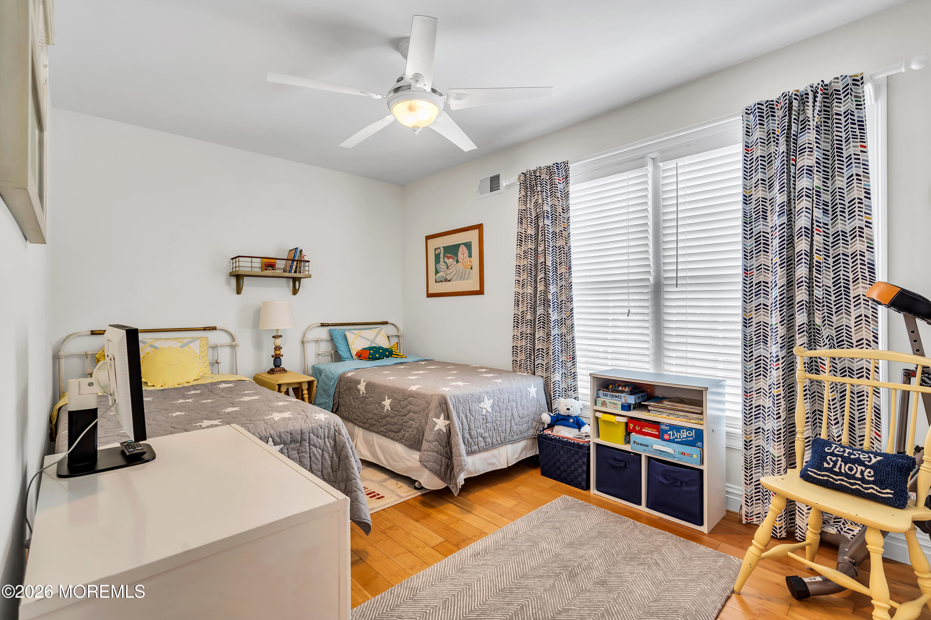 202 Newark Road S