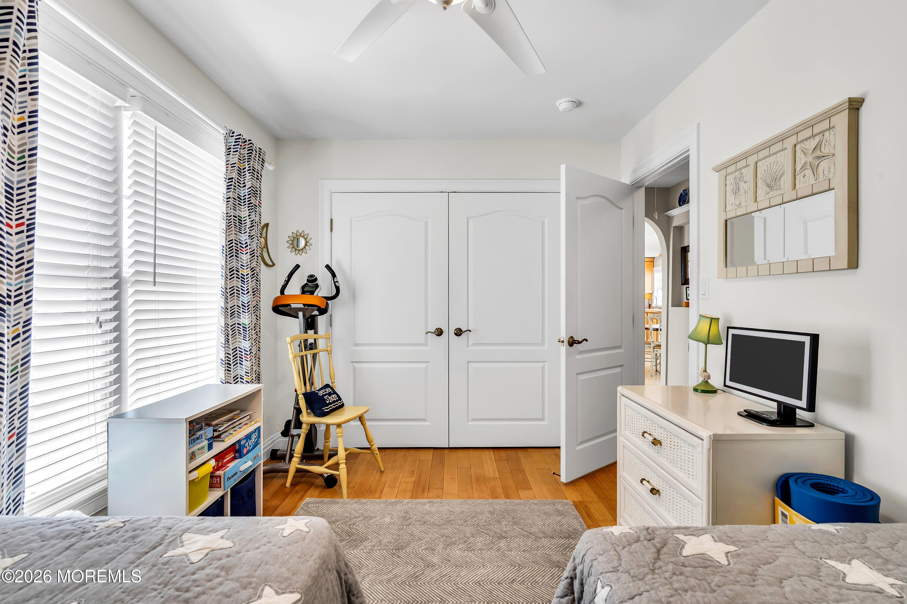 202 Newark Road S