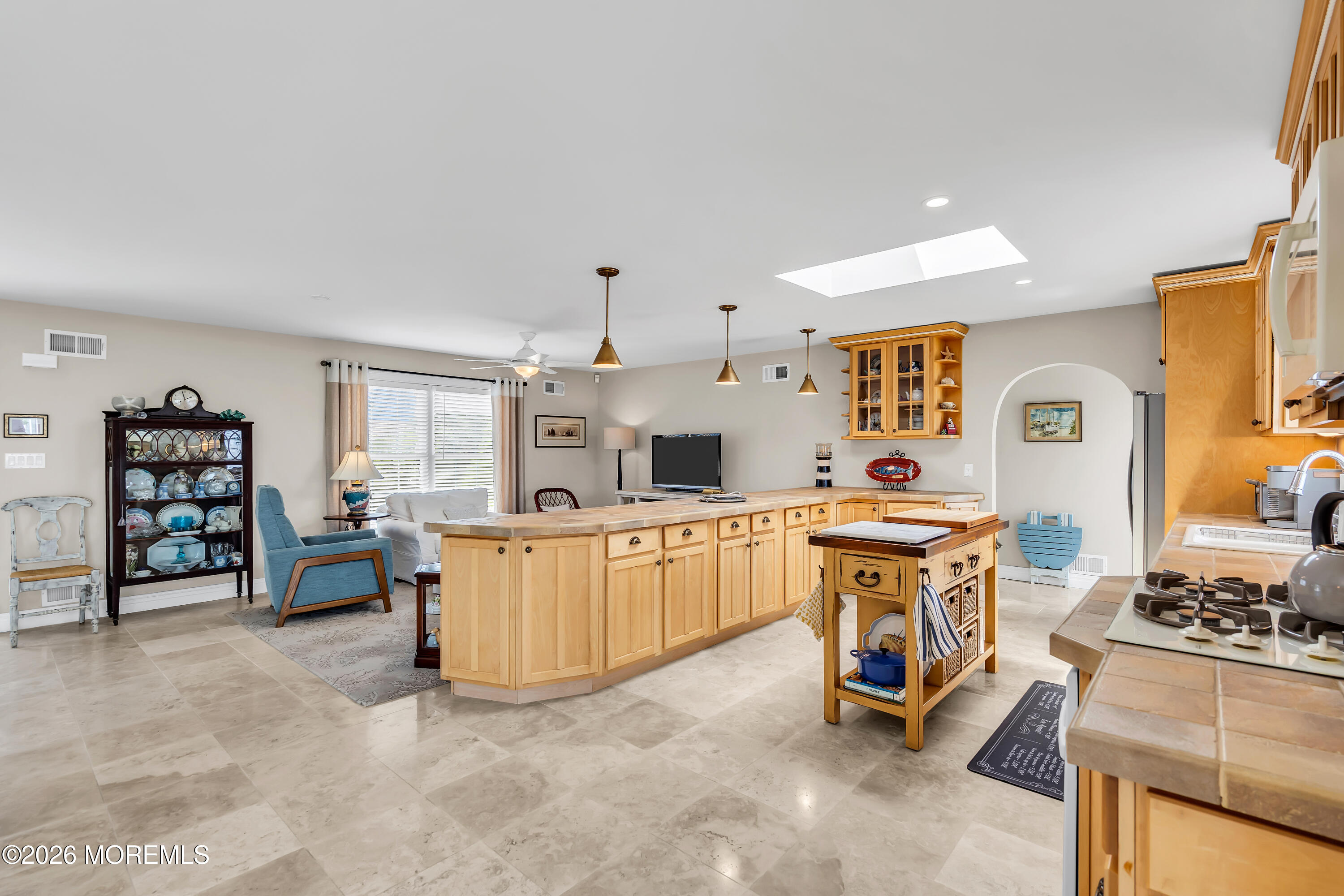 202 Newark Road S