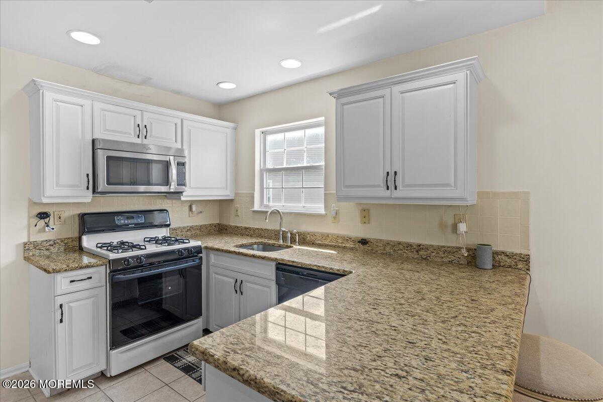 5 Harrow Court