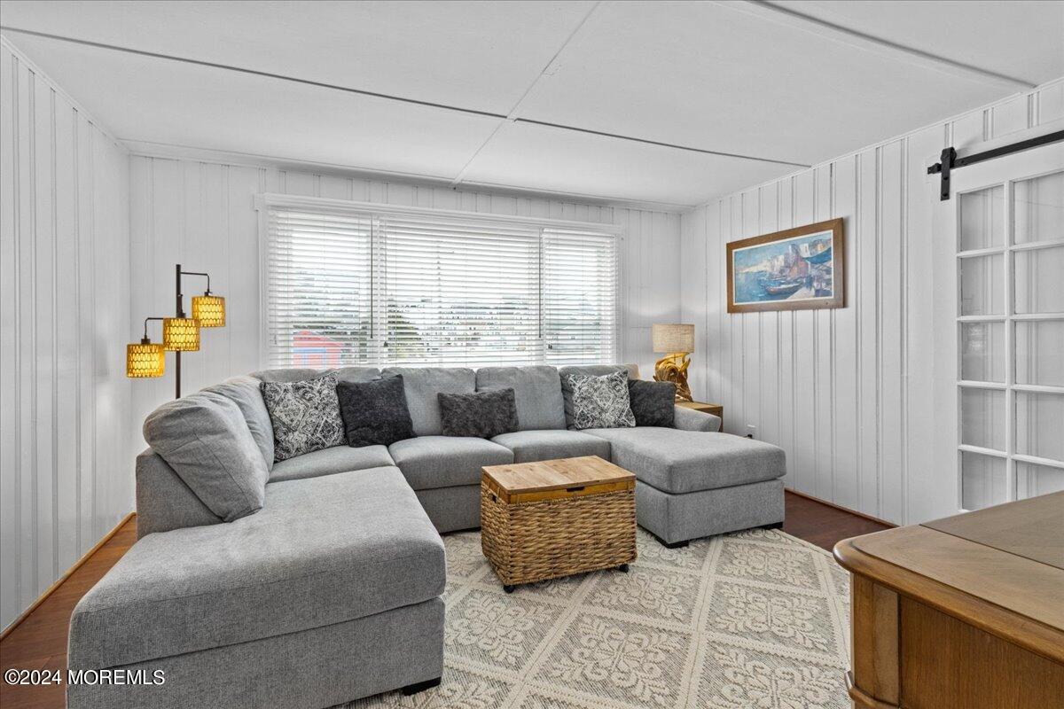 51 3rd Avenue