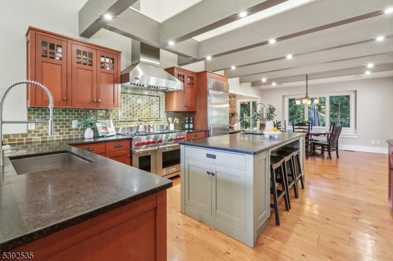 17 Valley View Ave