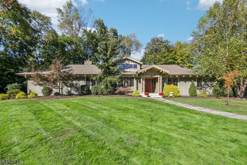 17 Valley View Ave