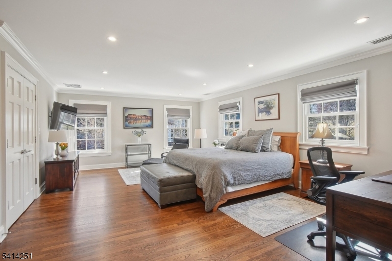 115 Woodland Ave