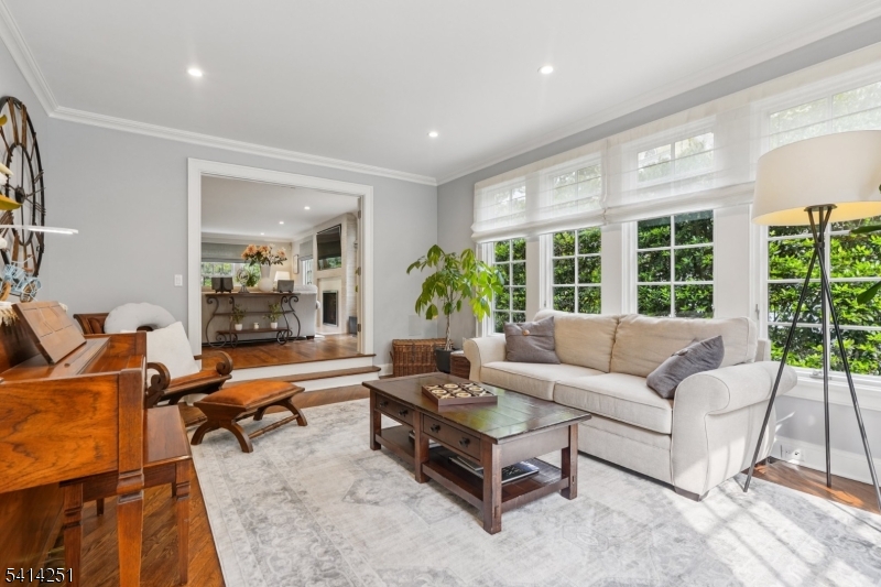 115 Woodland Ave
