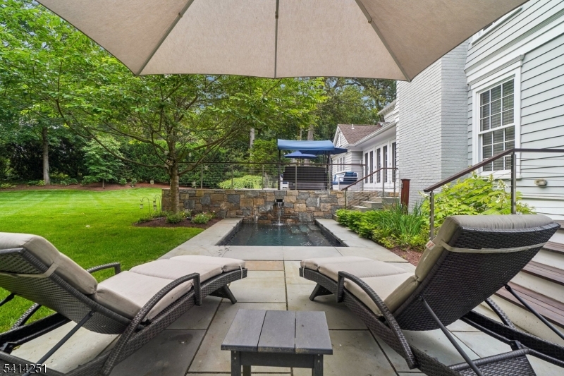 115 Woodland Ave