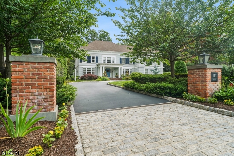 115 Woodland Ave
