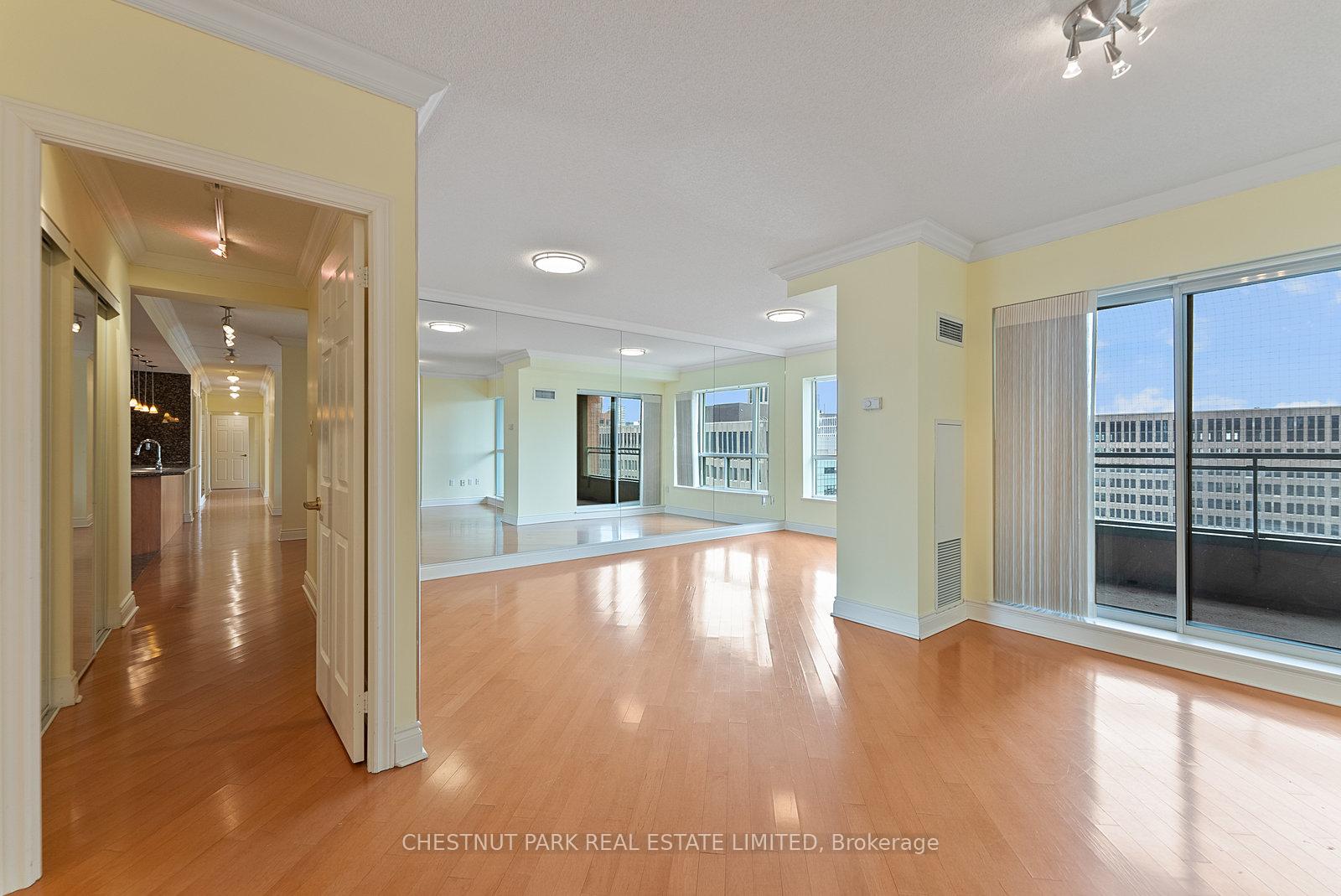 889 Bay Street 1610, Toronto C01 Unit: 1610