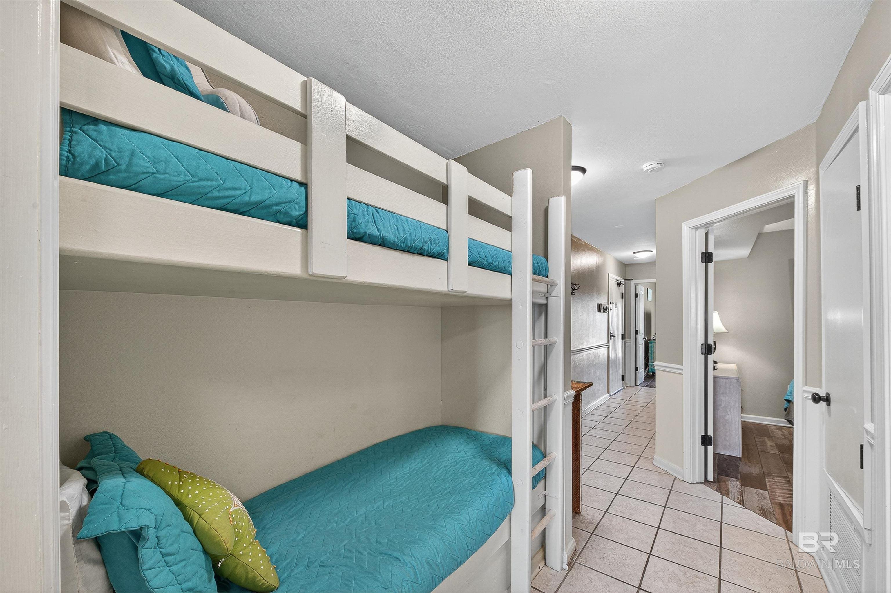 1117 WEST BEACH Boulevard 801