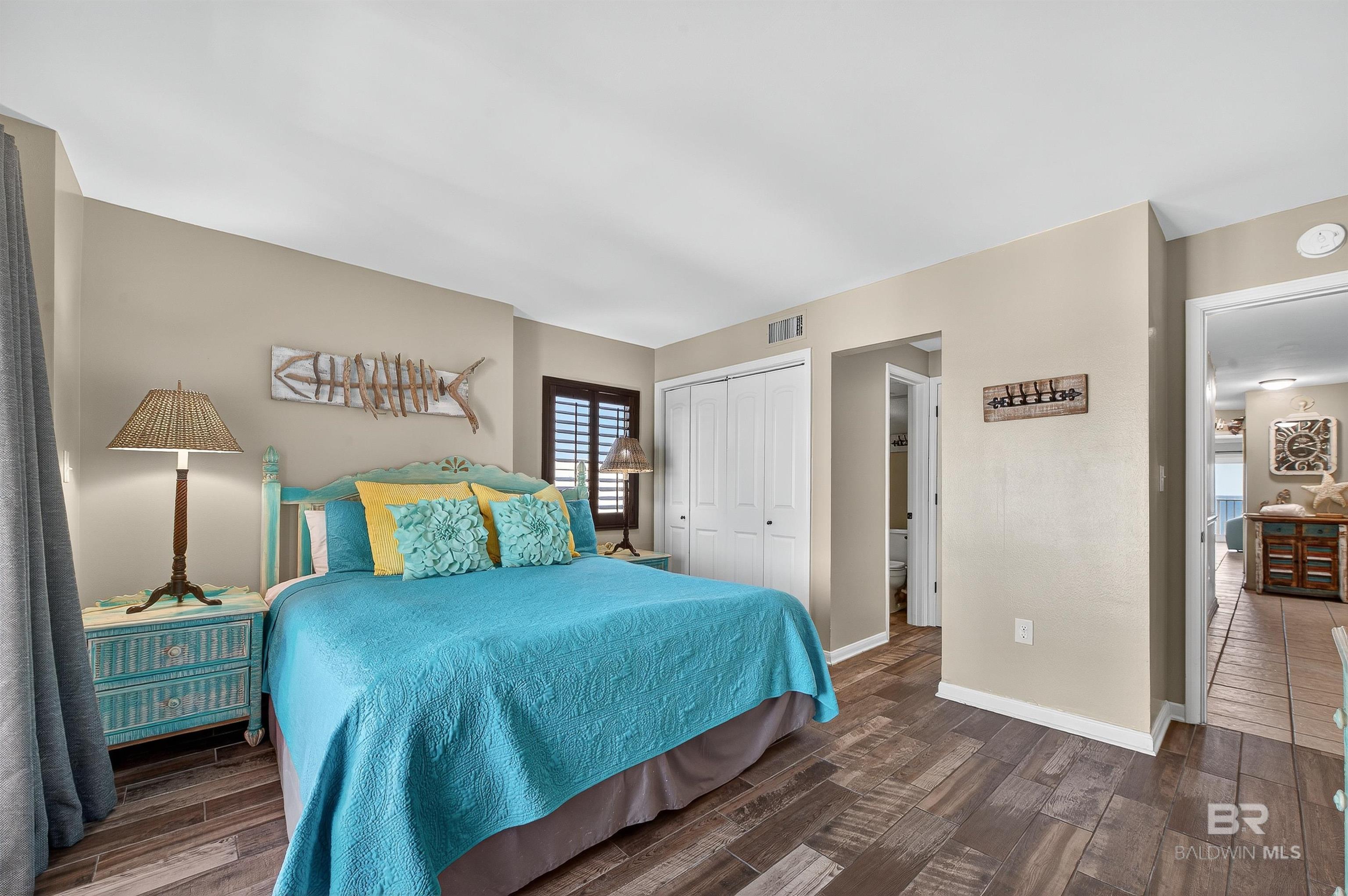 1117 WEST BEACH Boulevard 801