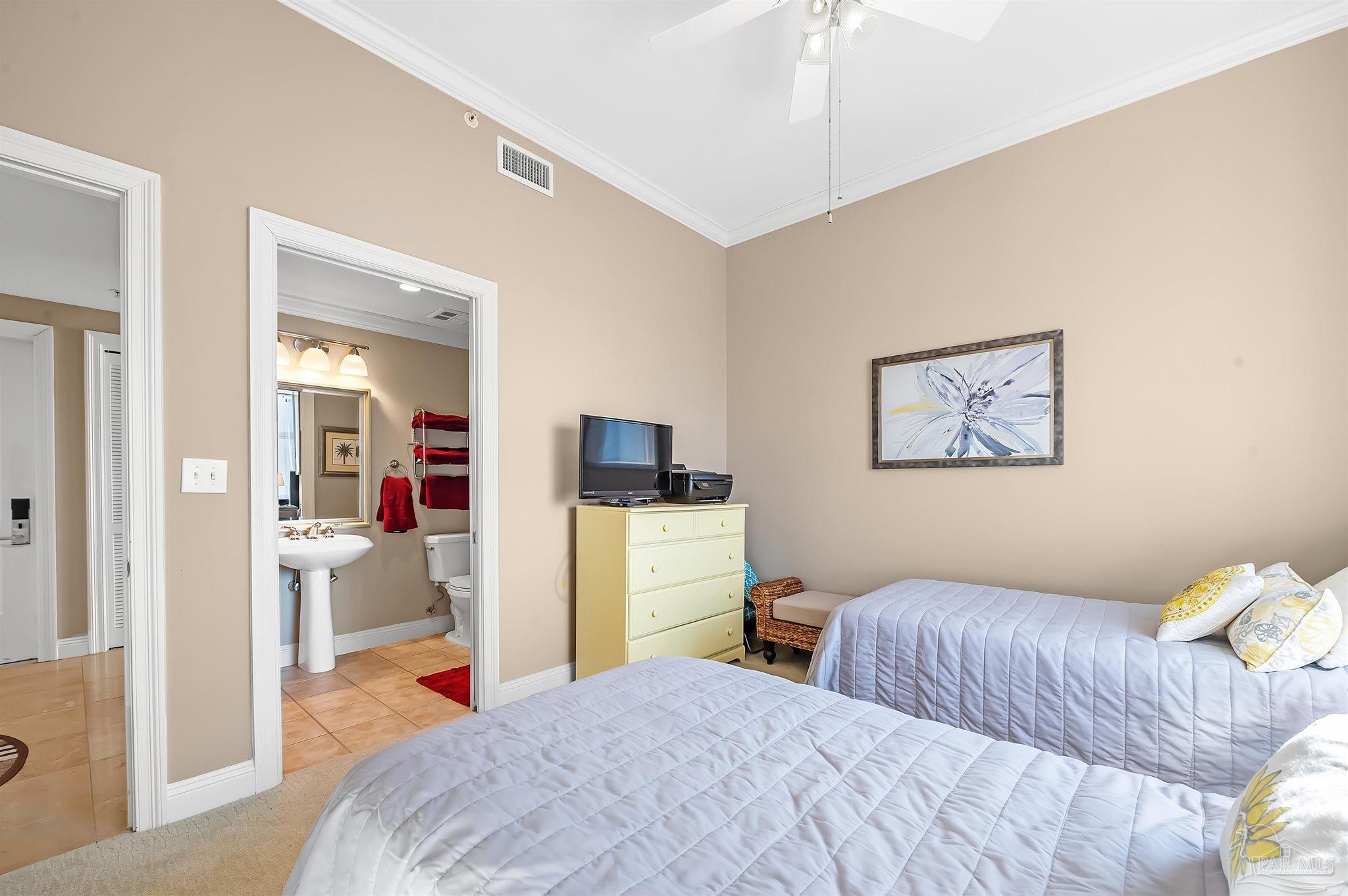 13621 Perdido Key Dr # 2006E