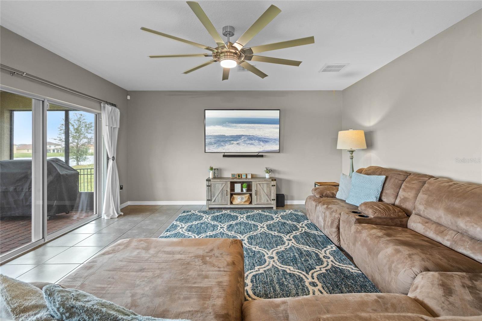3874 CARRICK BEND DR