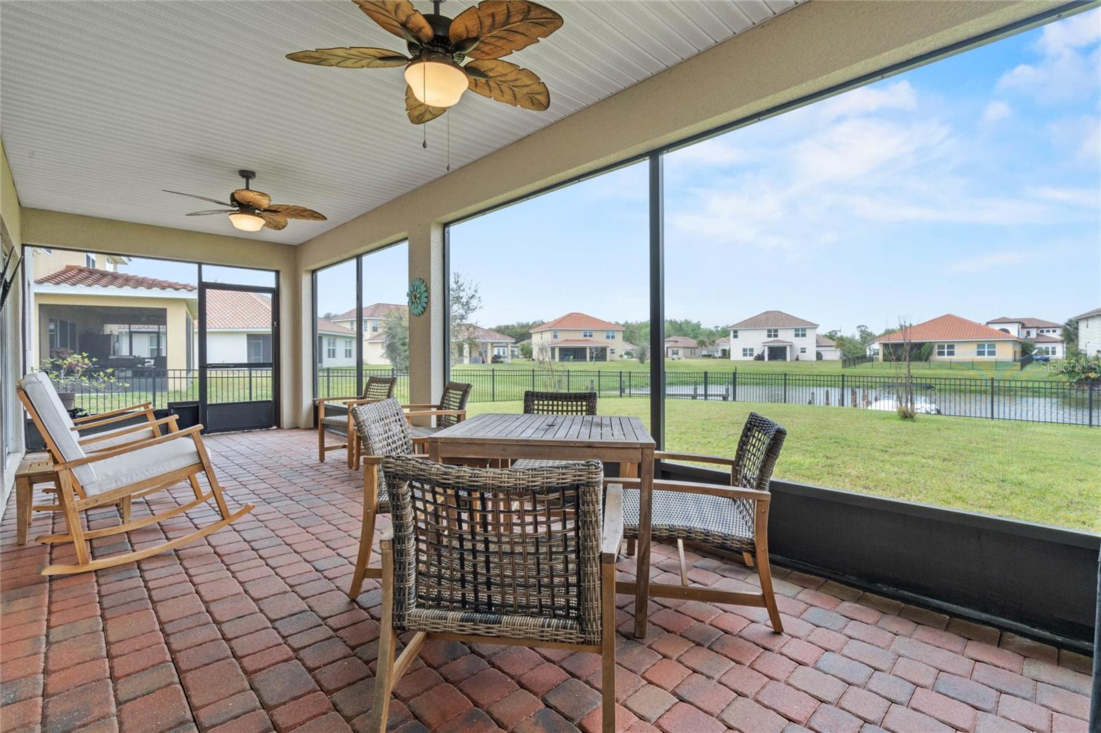 3874 CARRICK BEND DR