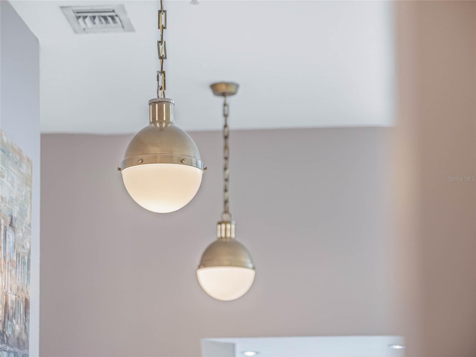 322 E CENTRAL BLVD #401