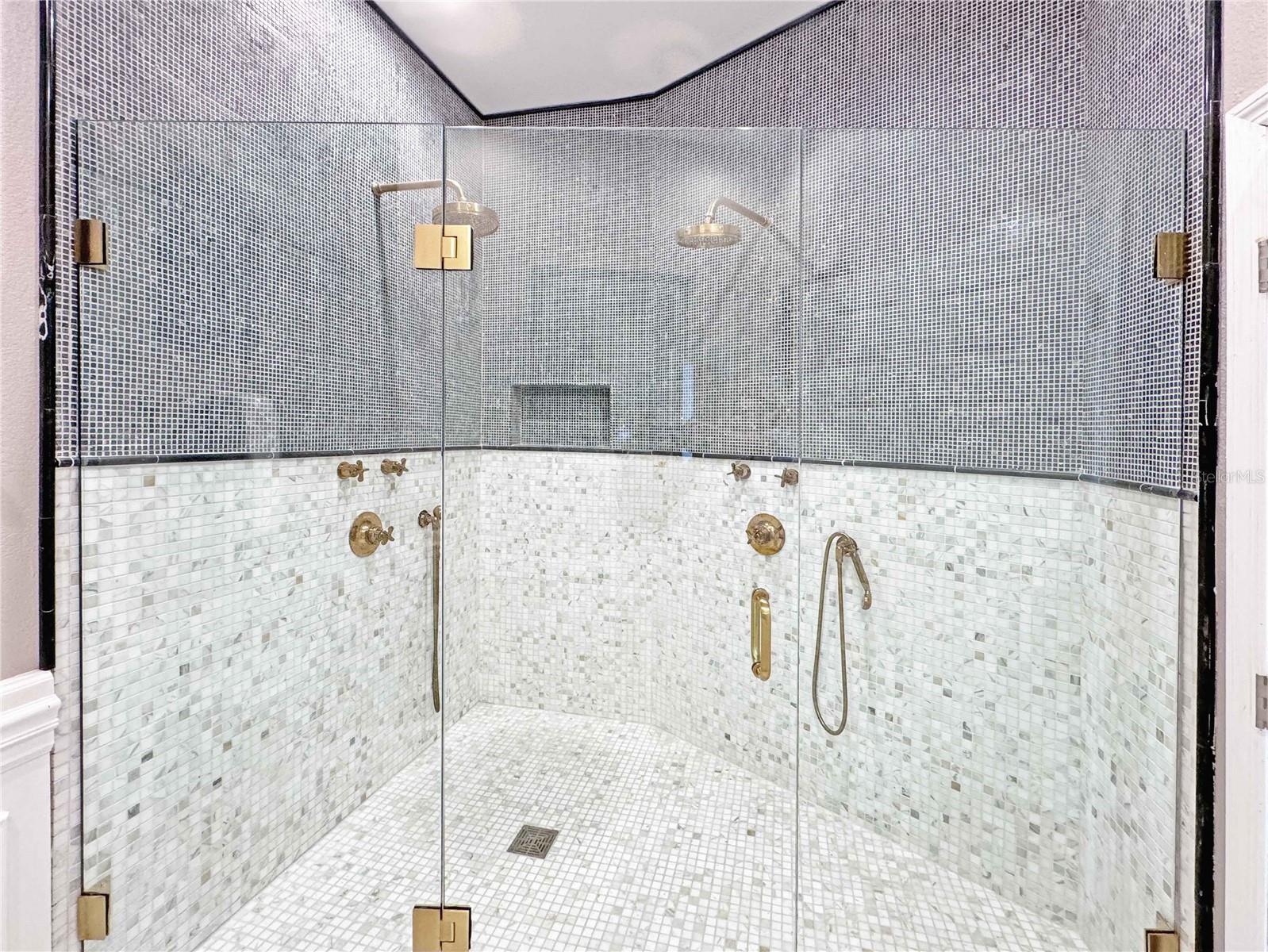 322 E CENTRAL BLVD #401