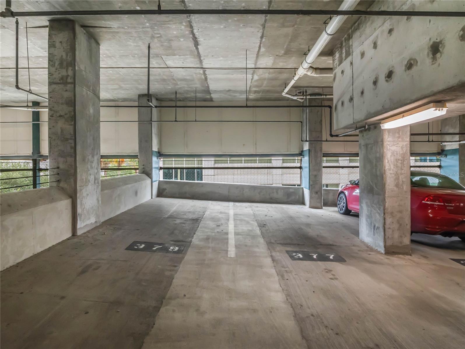 322 E CENTRAL BLVD #401