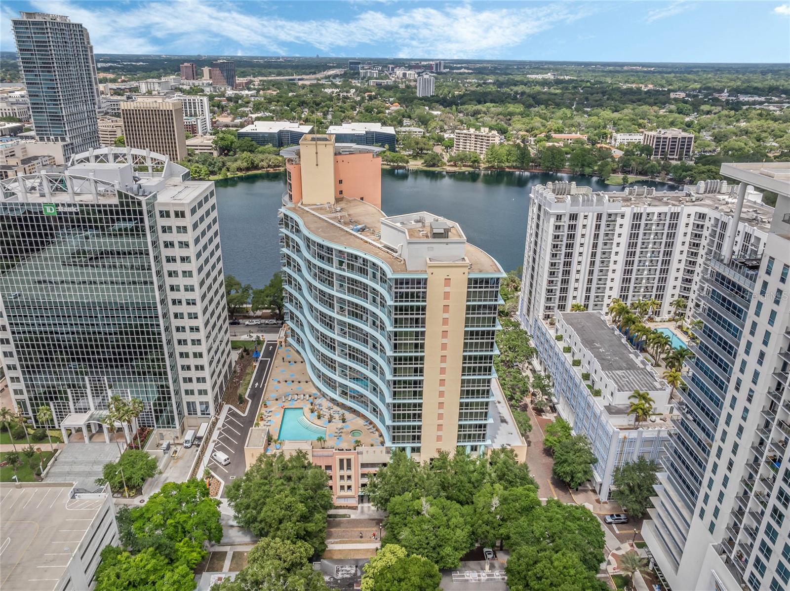 322 E CENTRAL BLVD #401