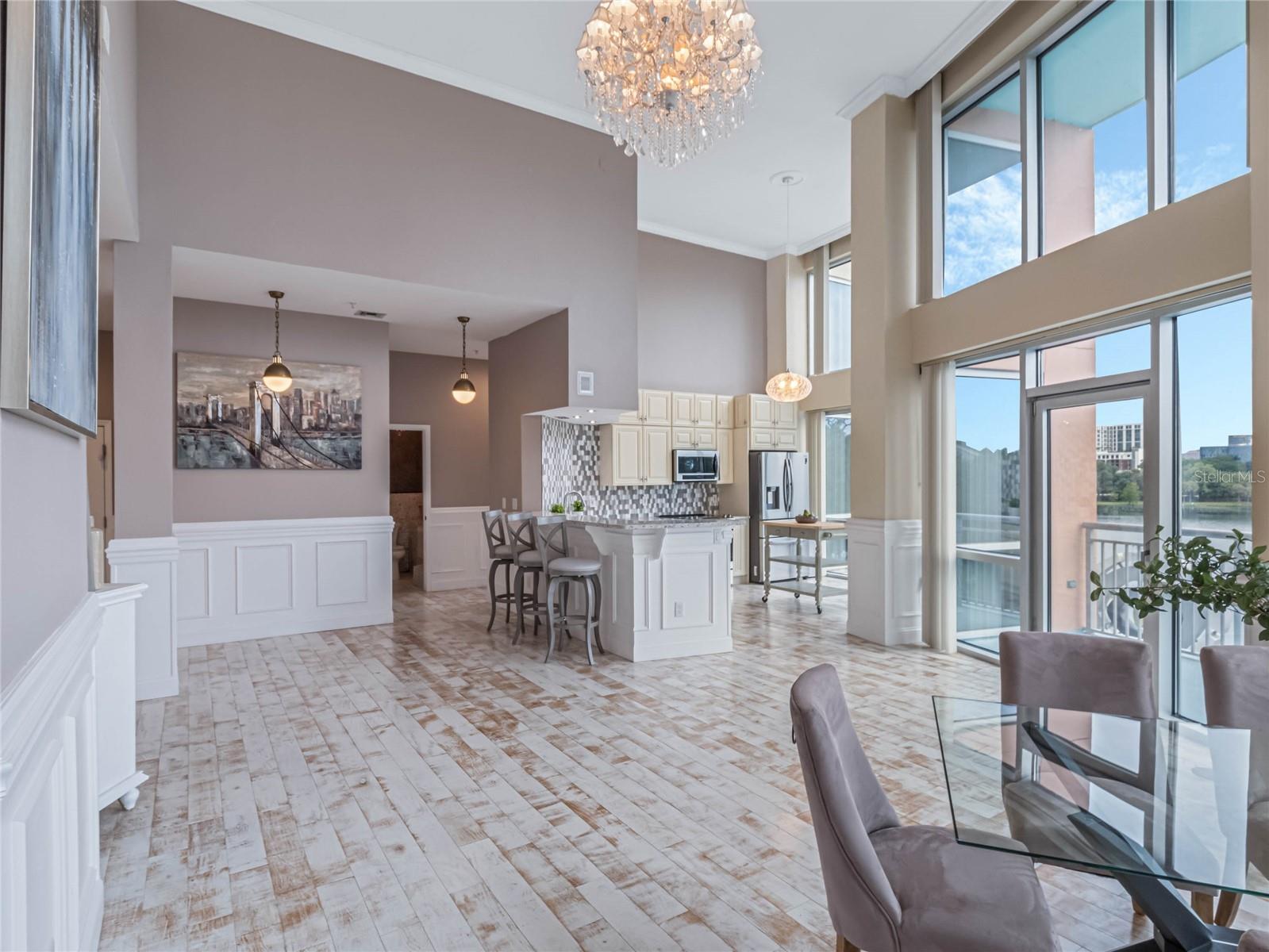 322 E CENTRAL BLVD #401