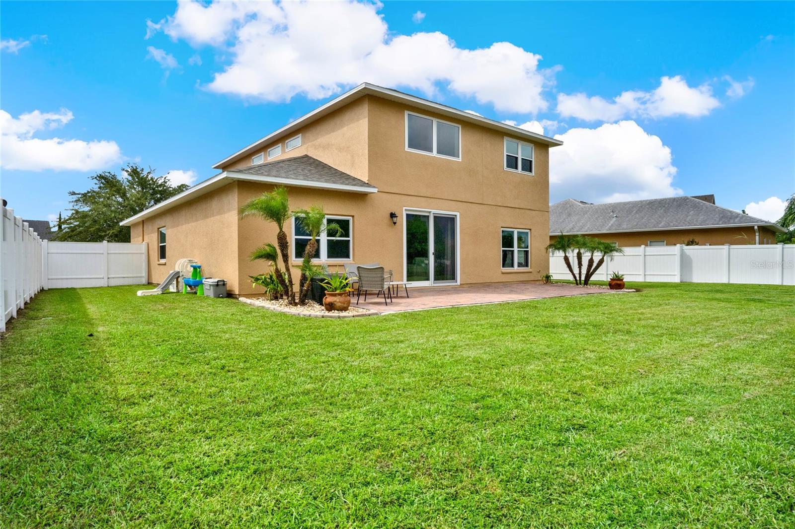 2685 STAR GRASS CIR