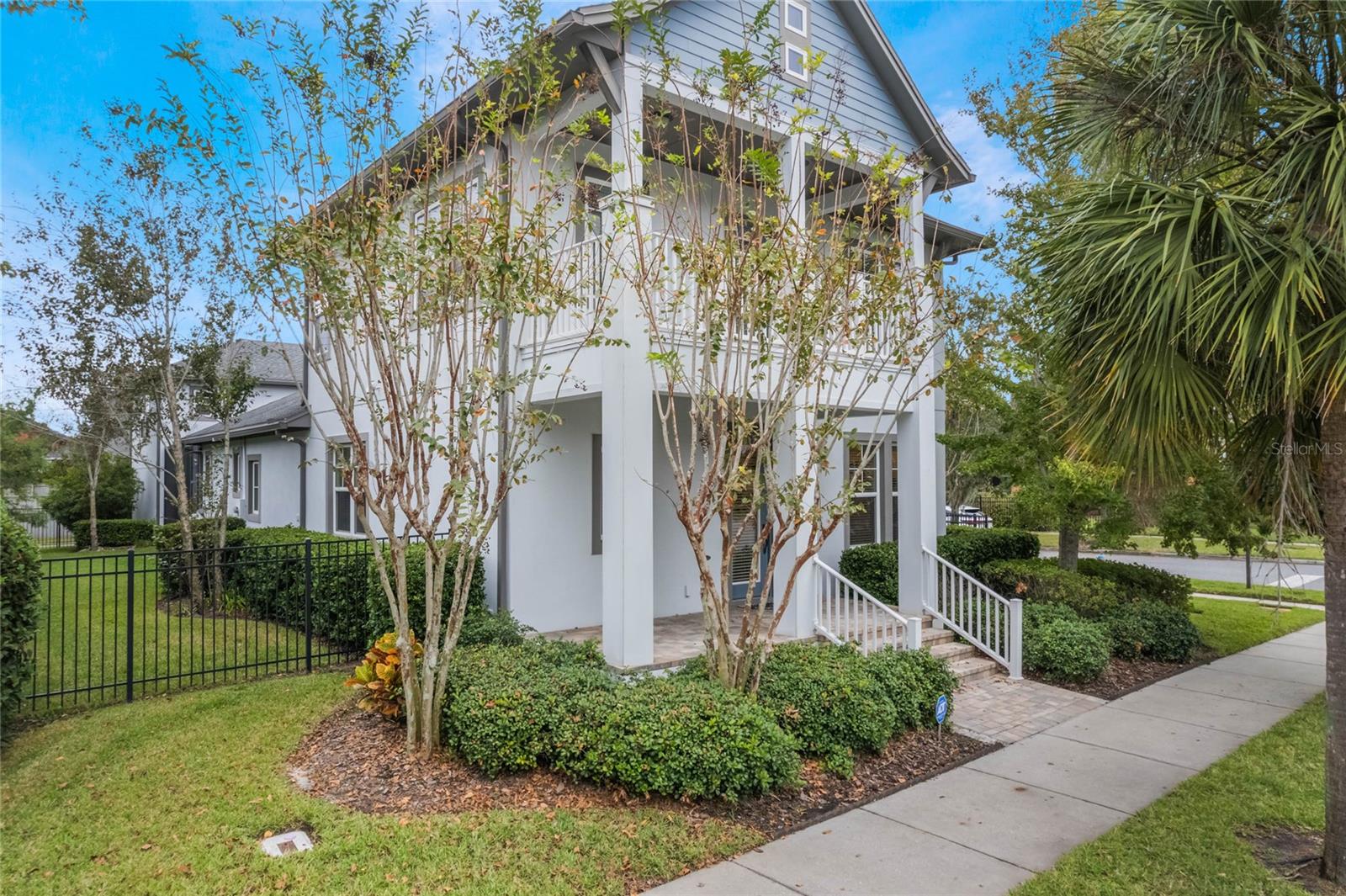 8391 LAUREATE BLVD