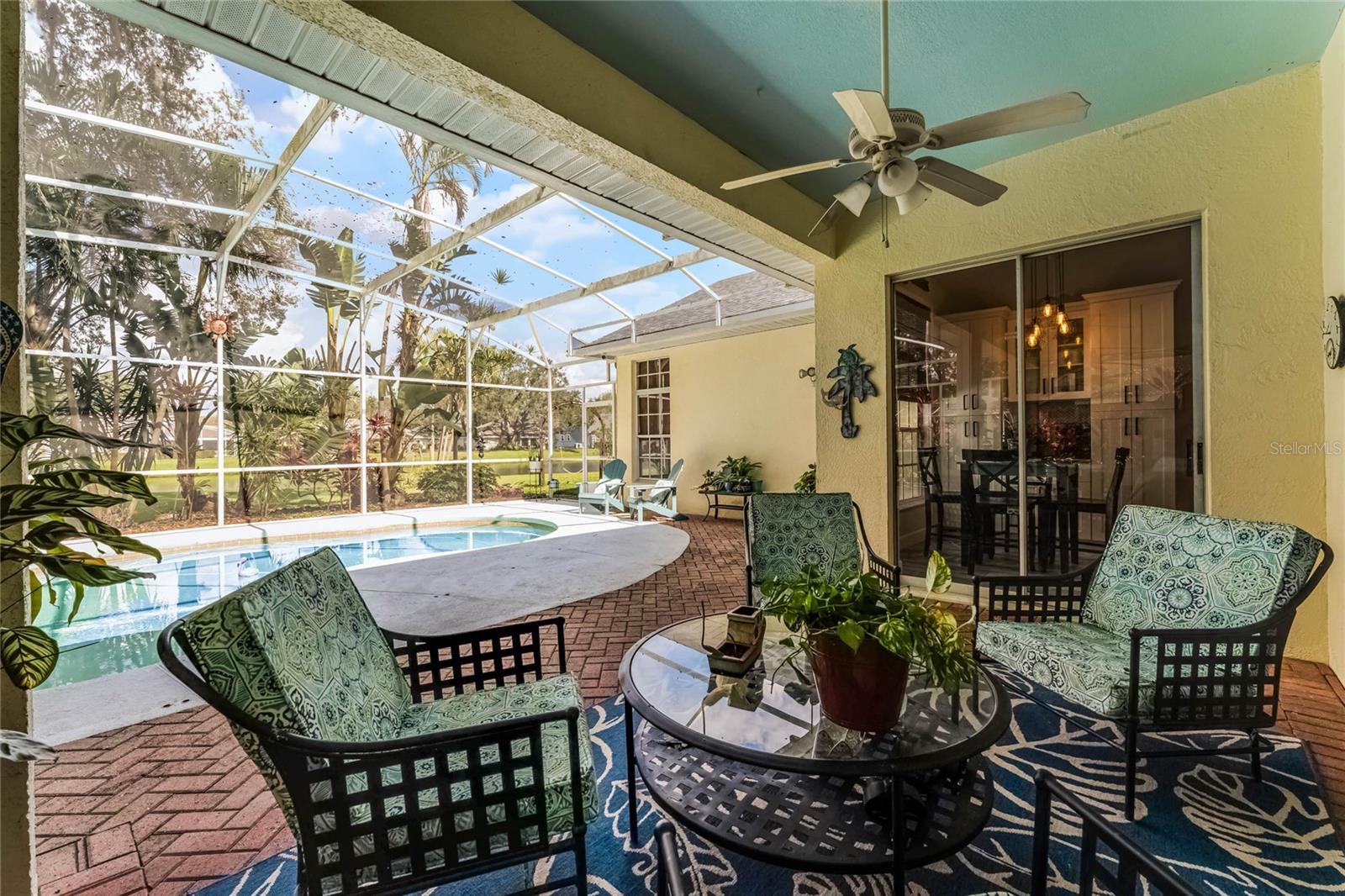 5219 HAMMOCK CIR