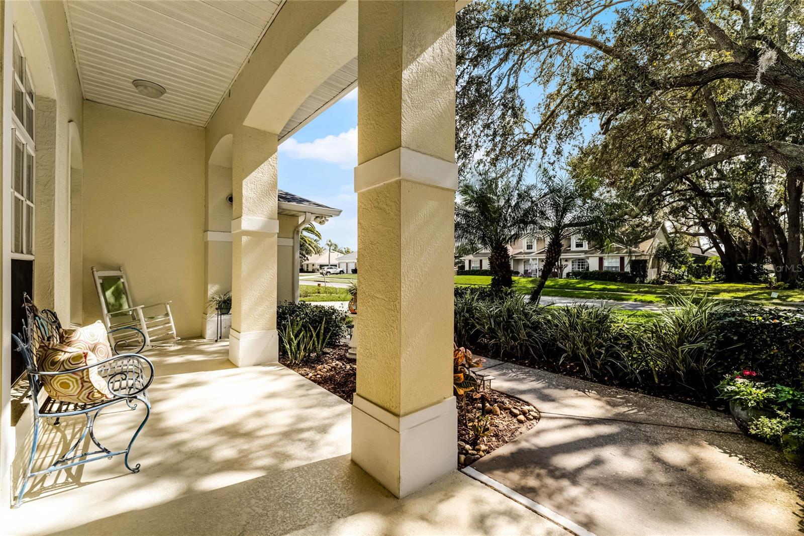 5219 HAMMOCK CIR